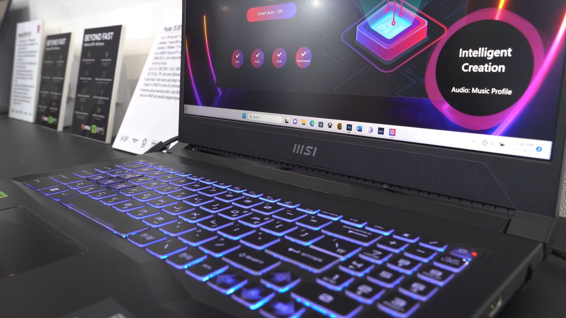 Laptop AI Dragon Center
