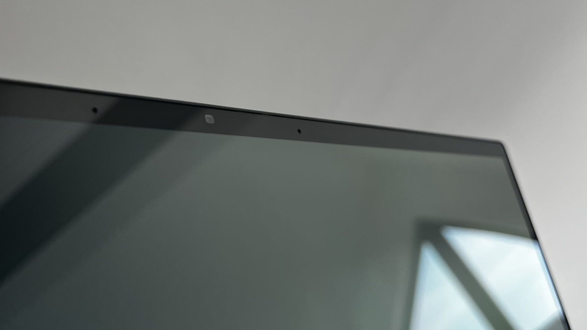 ASUS Zenbook 14X OLED - kamerka internetowa