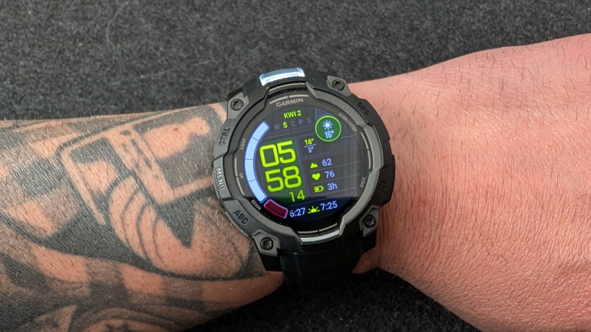 Garmin Instinct 3