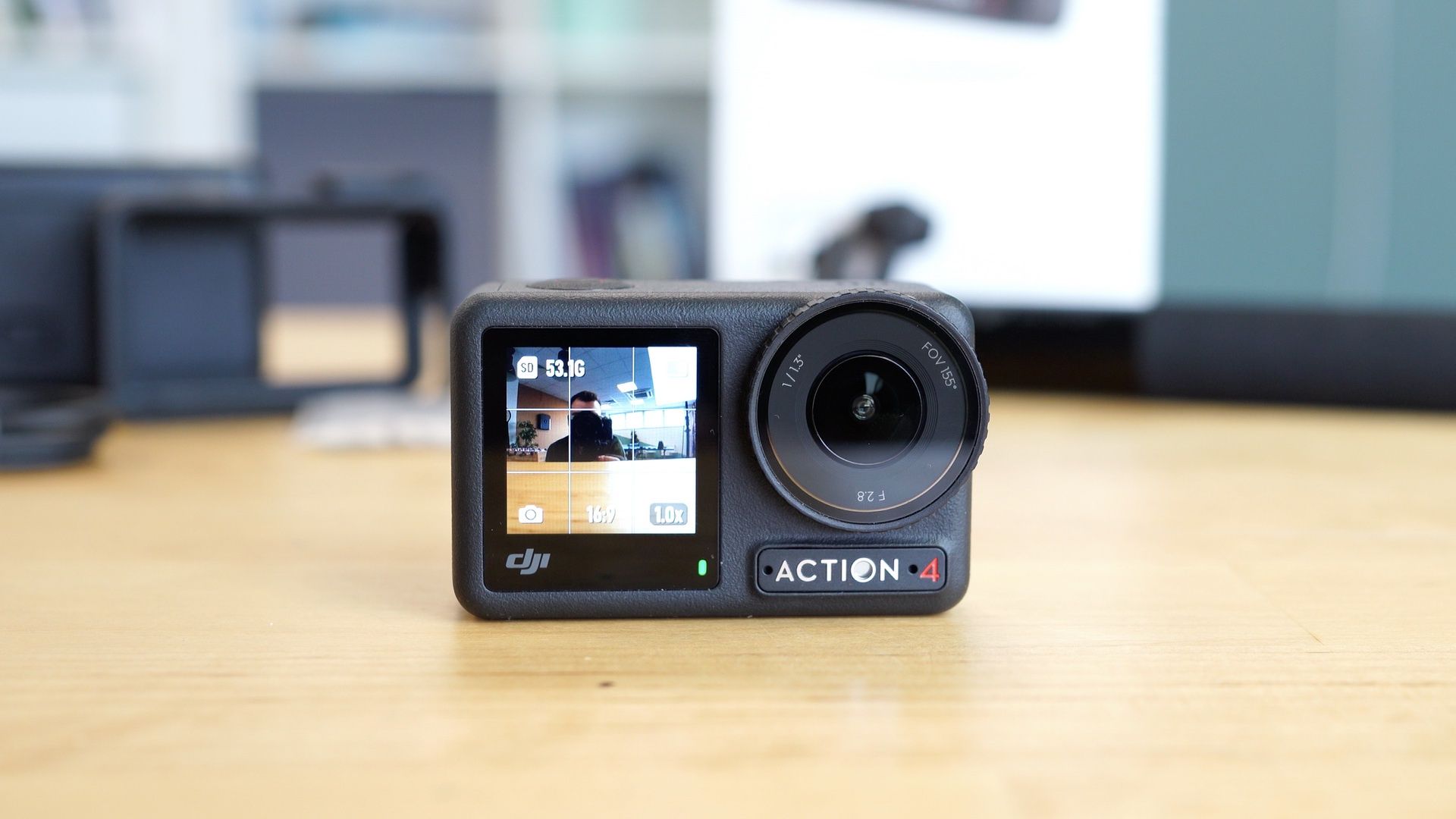 Dji Osmo Action 4 - widok z przodu
