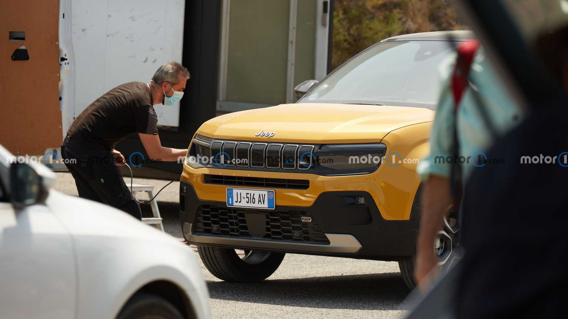 Elektryczny Jeep crossover