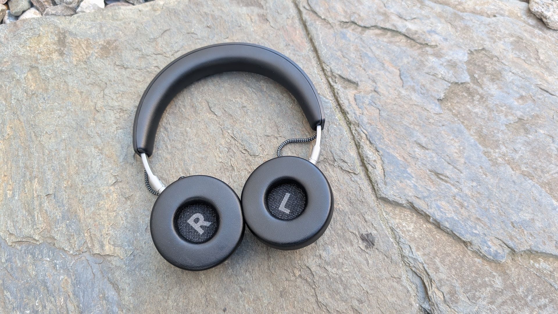 Beyerdynamic AVENTHO 100