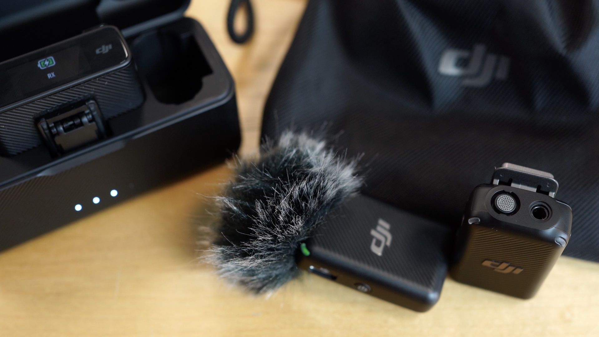 Dji Mic - etui, mikrofony i saszetka