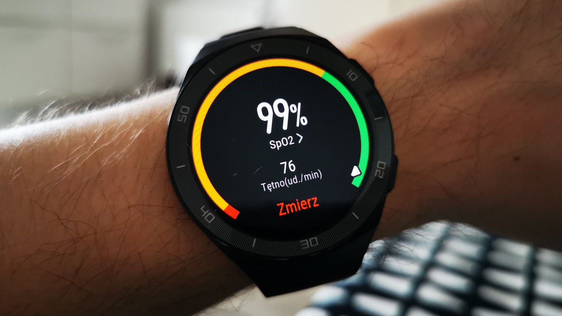 Pulsoksymetr w Huawei Watch GT2e