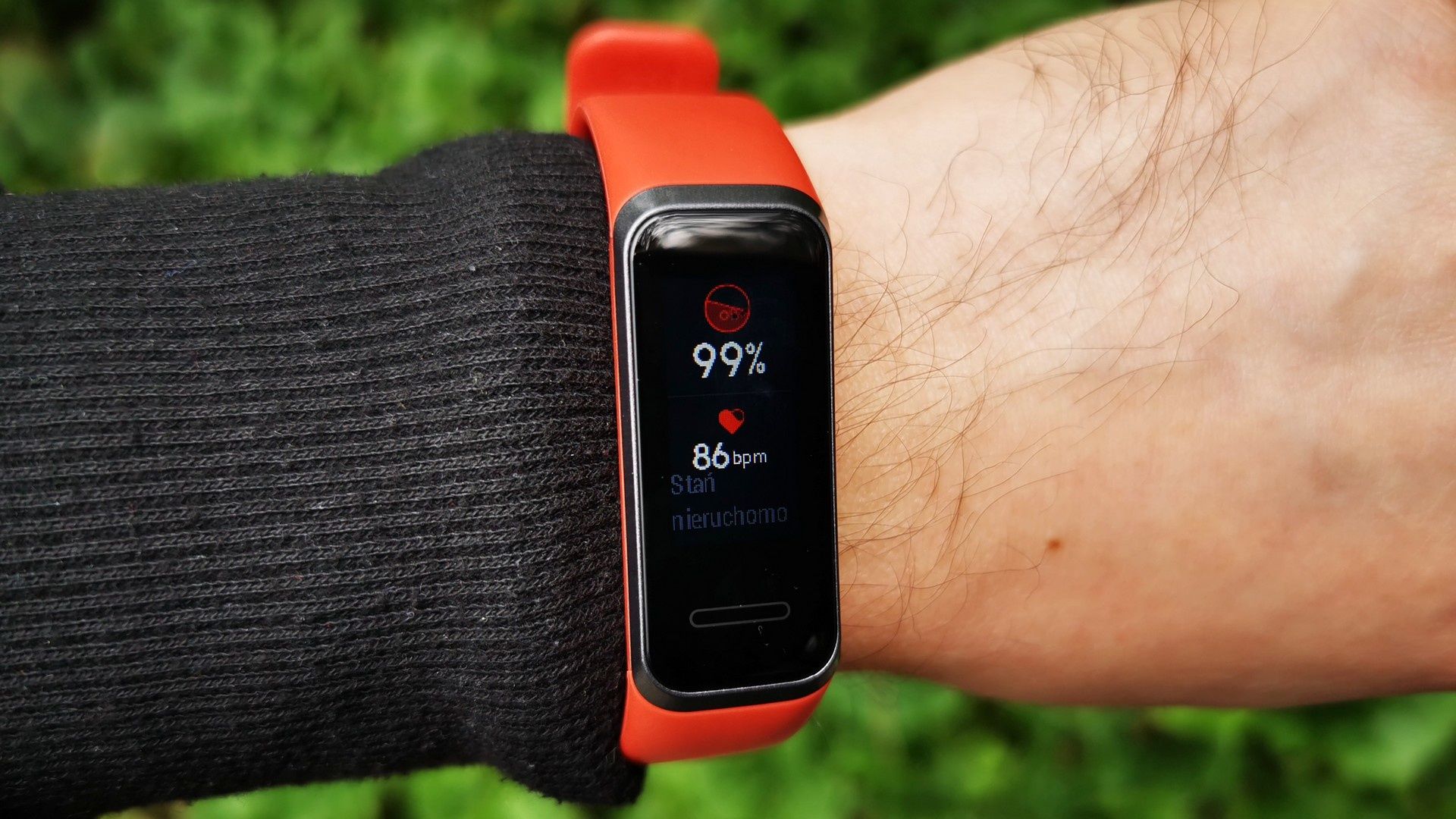Pulsoksymetr w Huawei Band 4