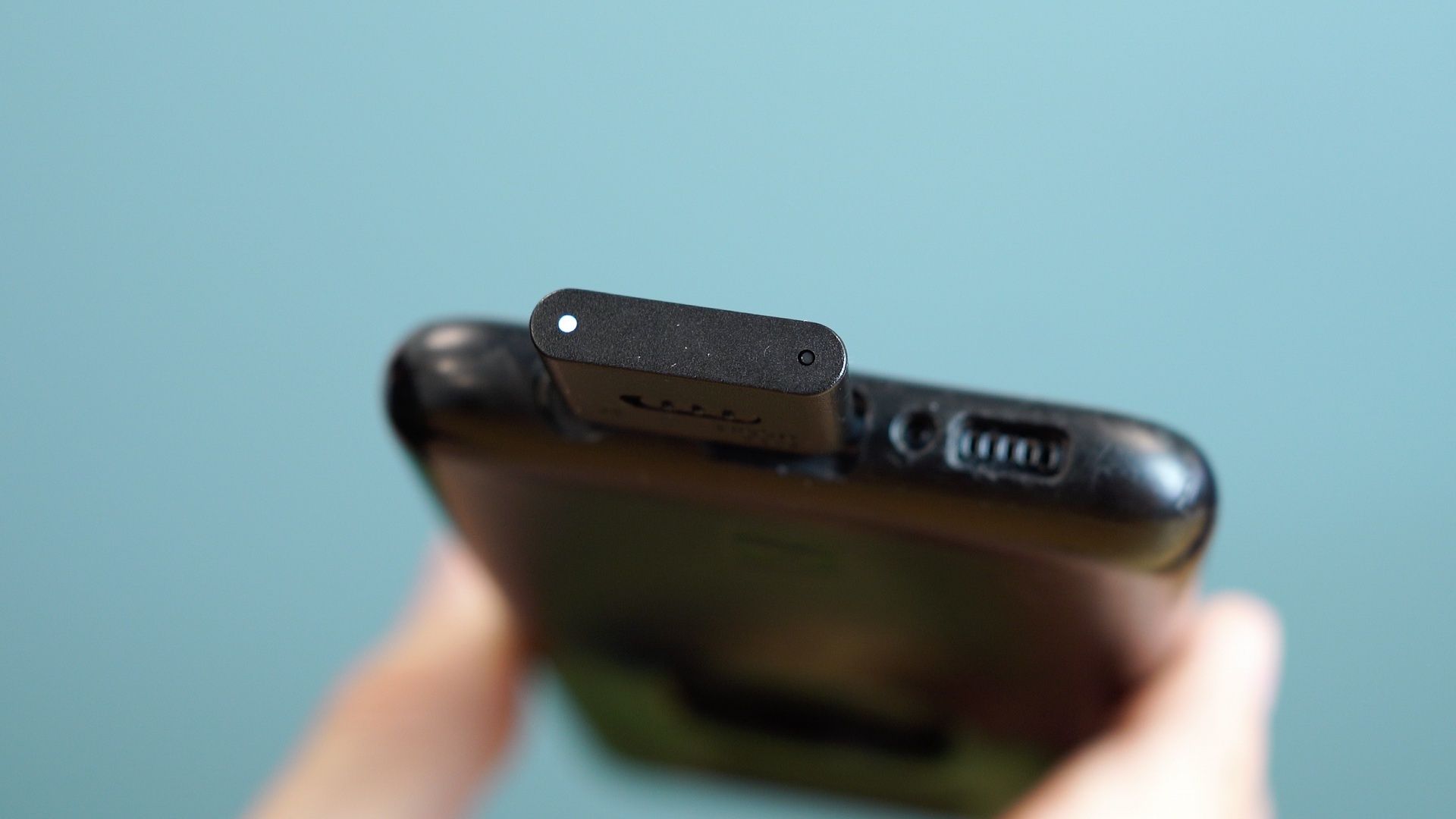 Sony INZONE Buds - odbiornik w telefonie