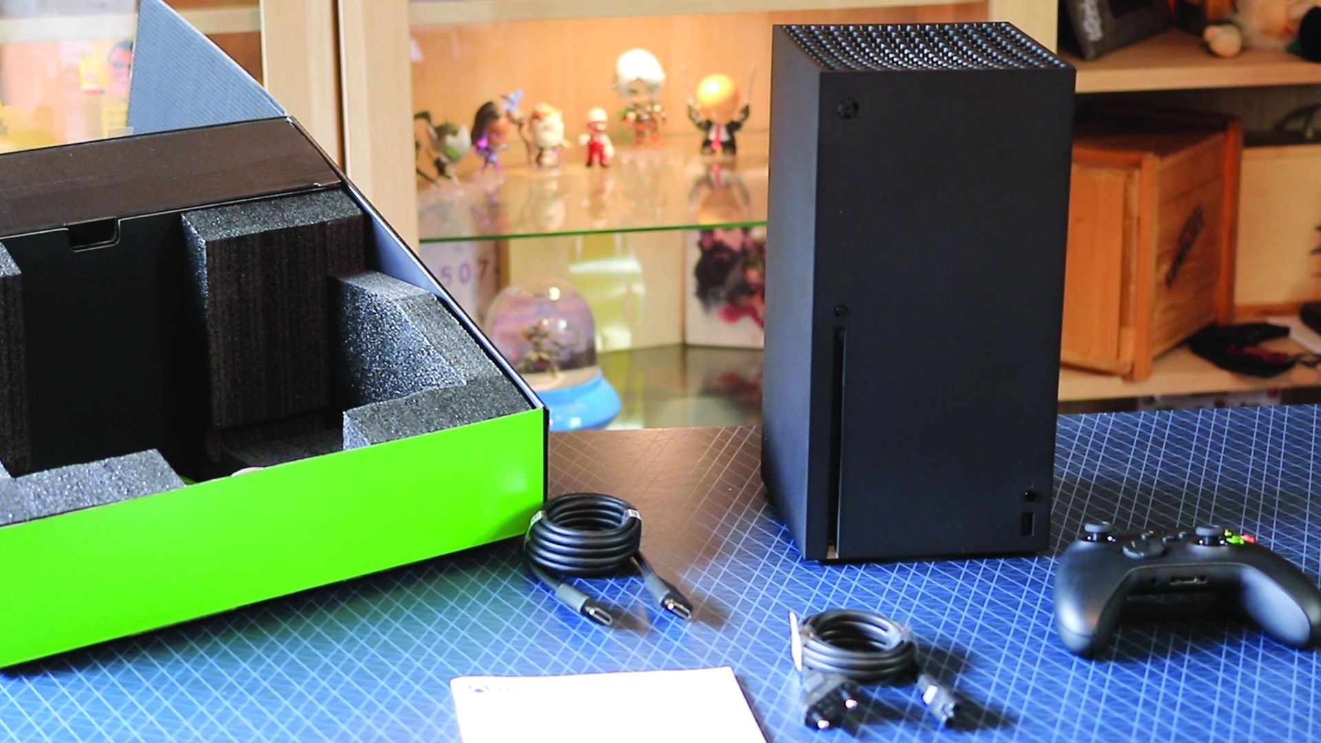 Xbox Series X - zawartość zestawu