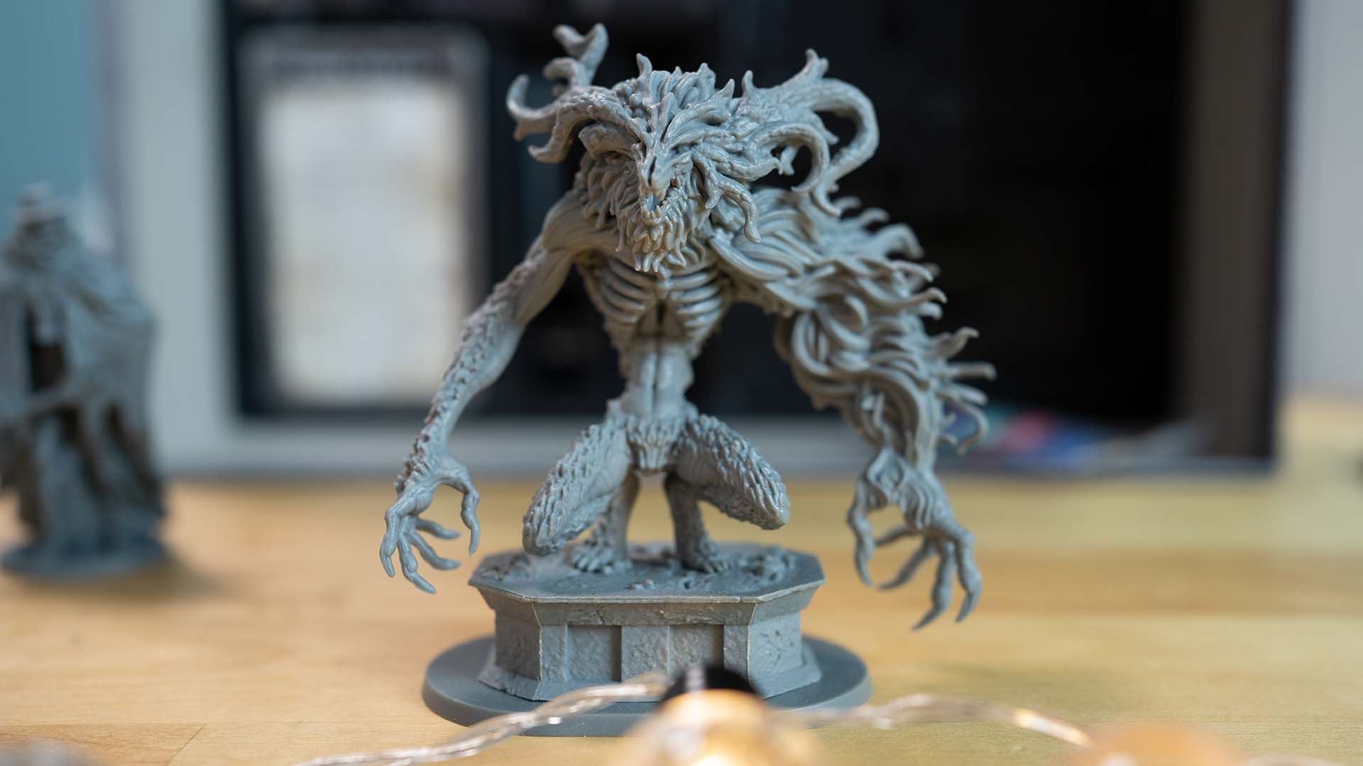 Bloodborne gra planszowa - figurka potwora