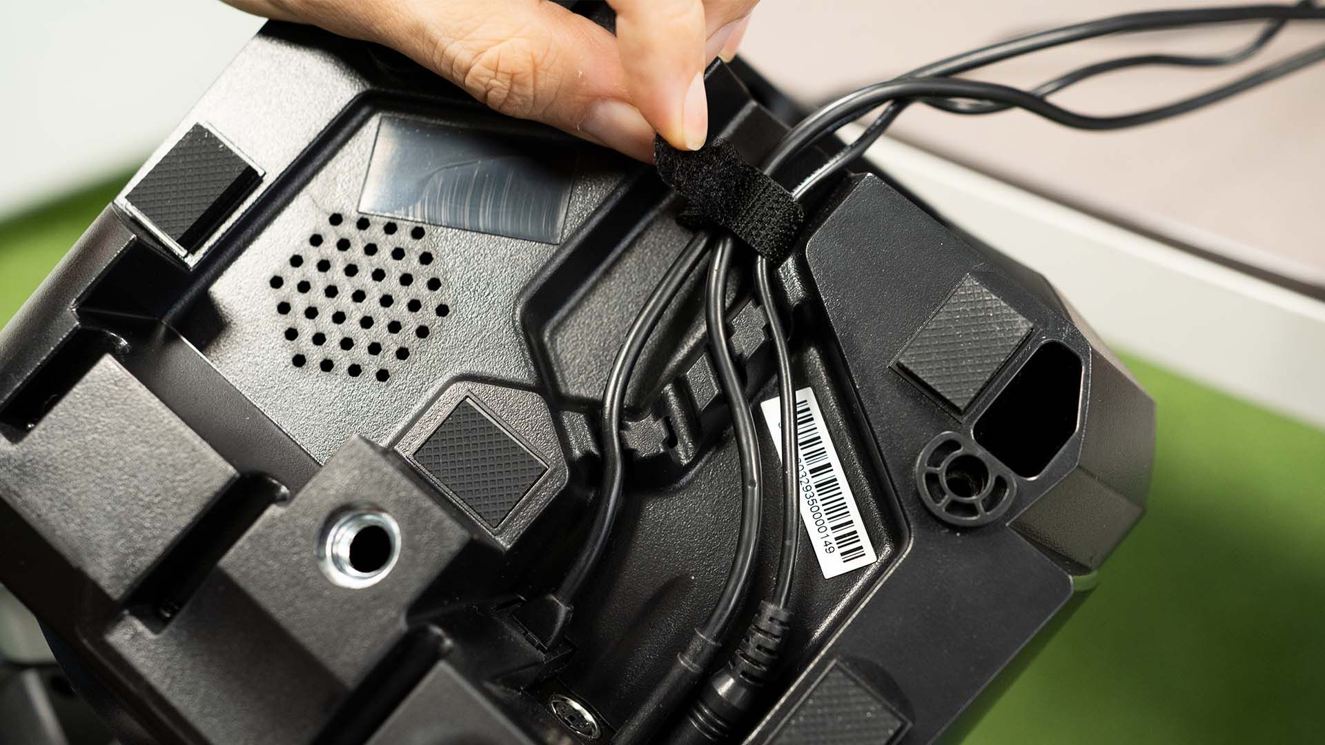 Thrustmaster T248 - system prowadnic