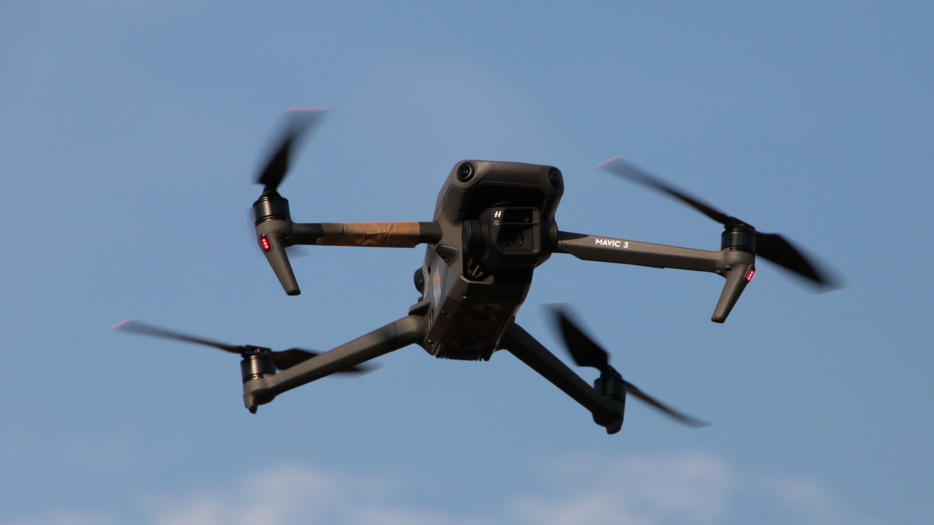 DroneTower - narzędzie dla każdego drona