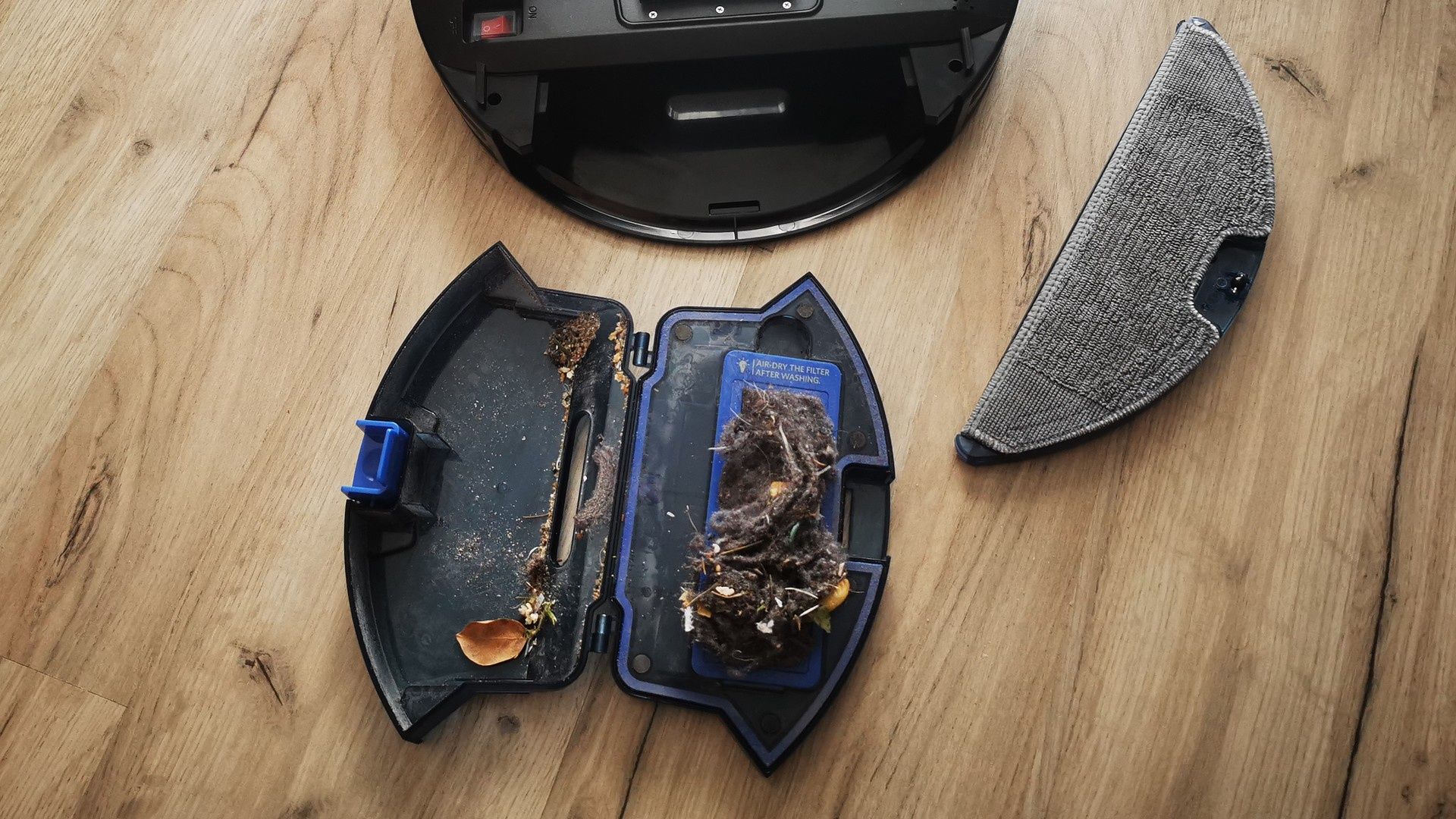 Eufy Robovac G10 Hybrid - efekt sprzątania i mopowania