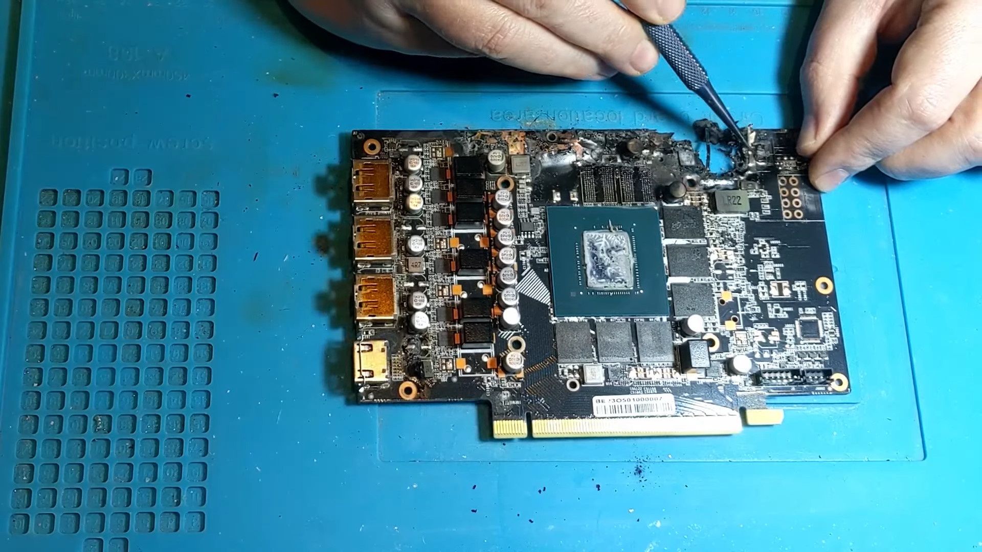 Palit GeForce RTX 4070 Dual - spalona karta graficzna