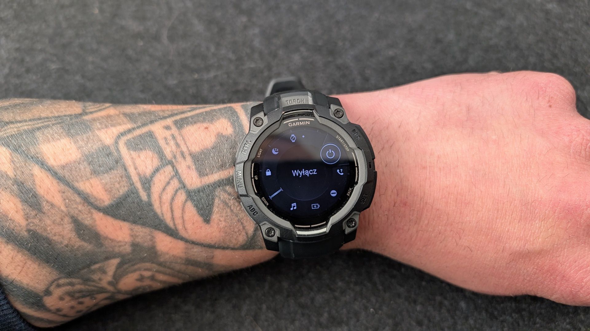 Garmin Instinct 3