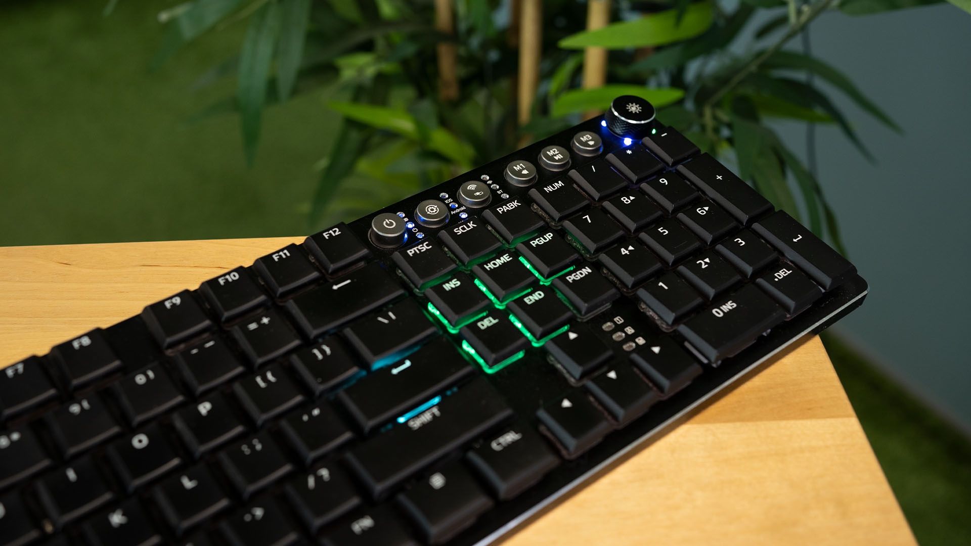 iBOX Aurora K-6 - sekcja przycisków funkcyjnych