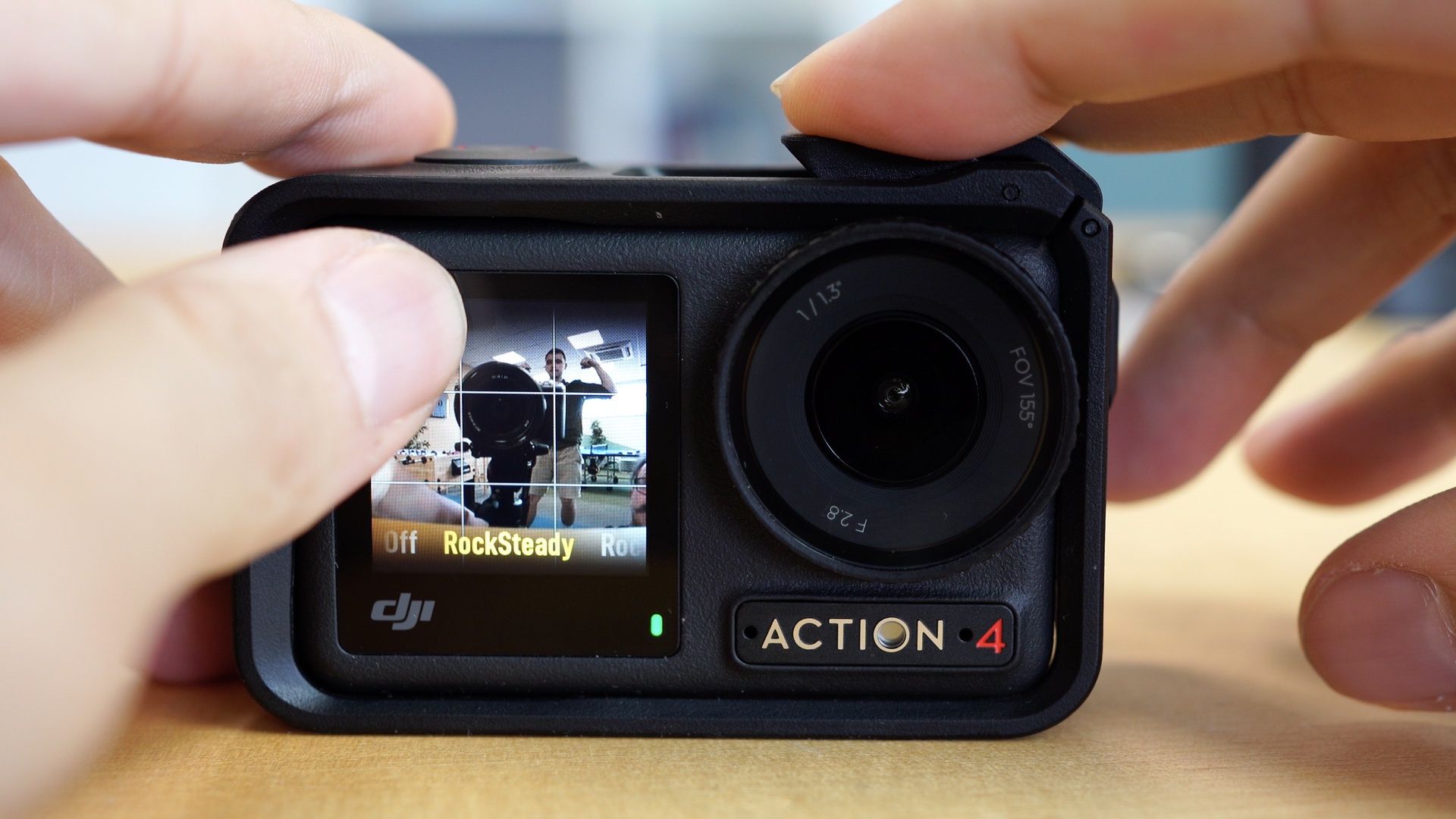 Dji Osmo Action 4 - przedni ekran dotykowy
