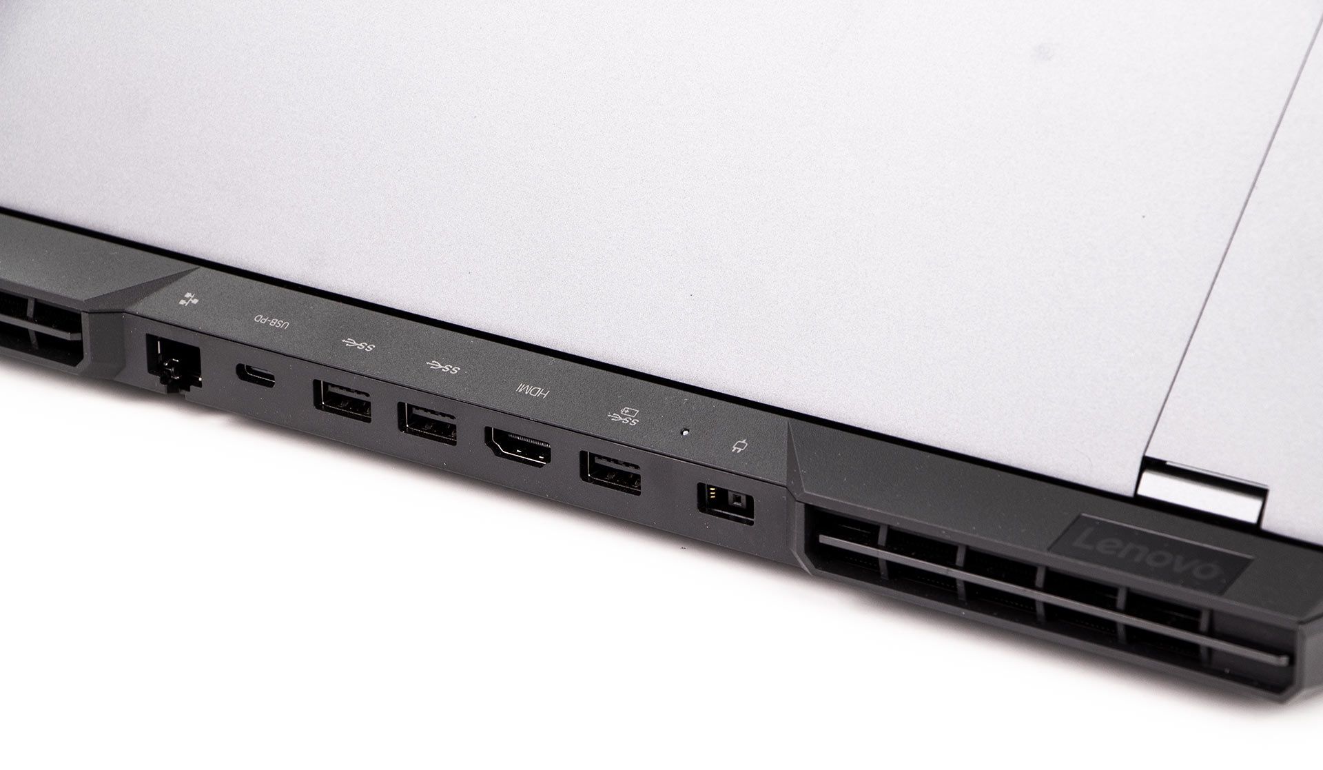 Lenovo Legion 5 Pro - porty z tyłu