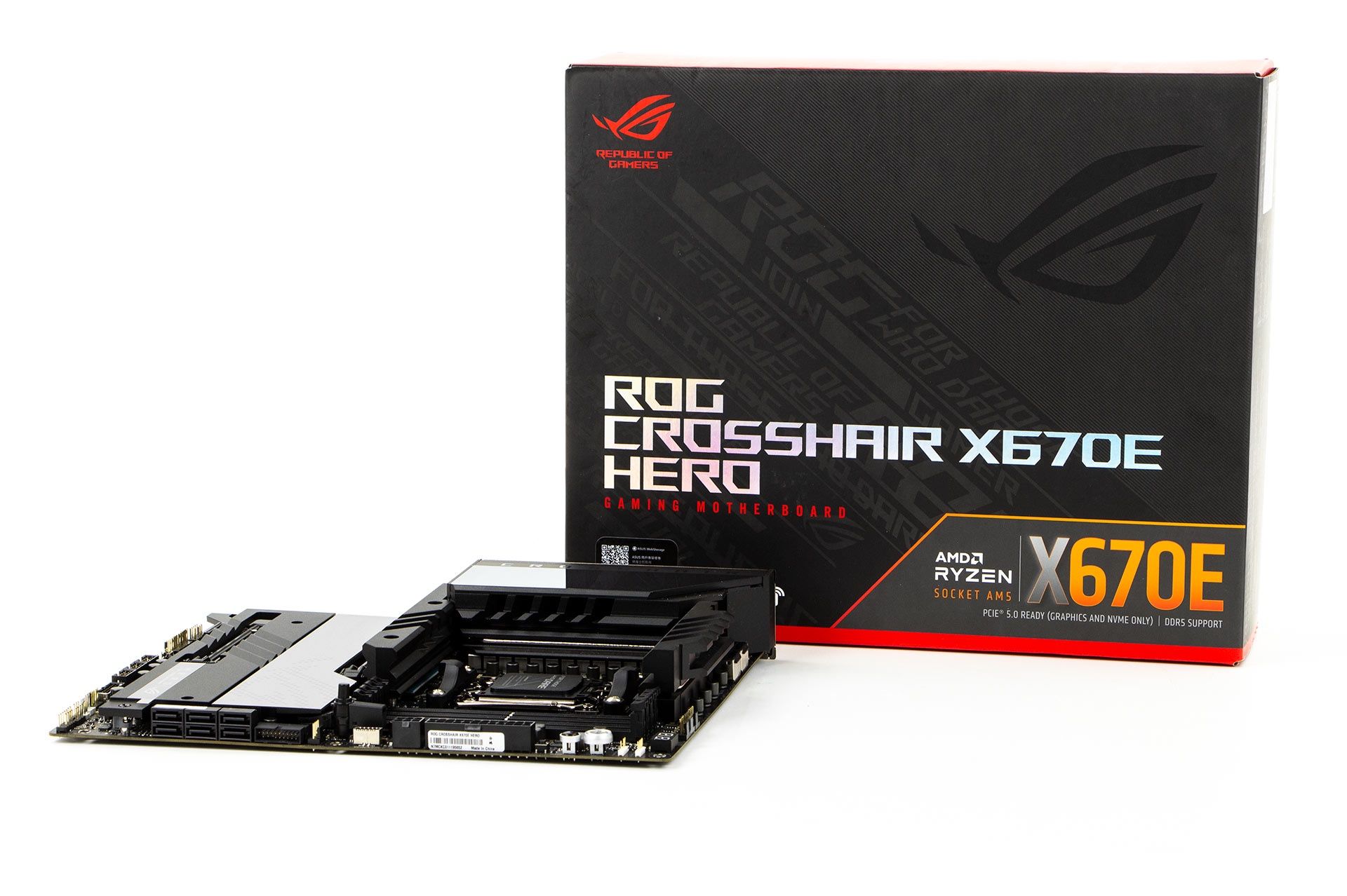 ASUS ROG Crosshair X670E Hero