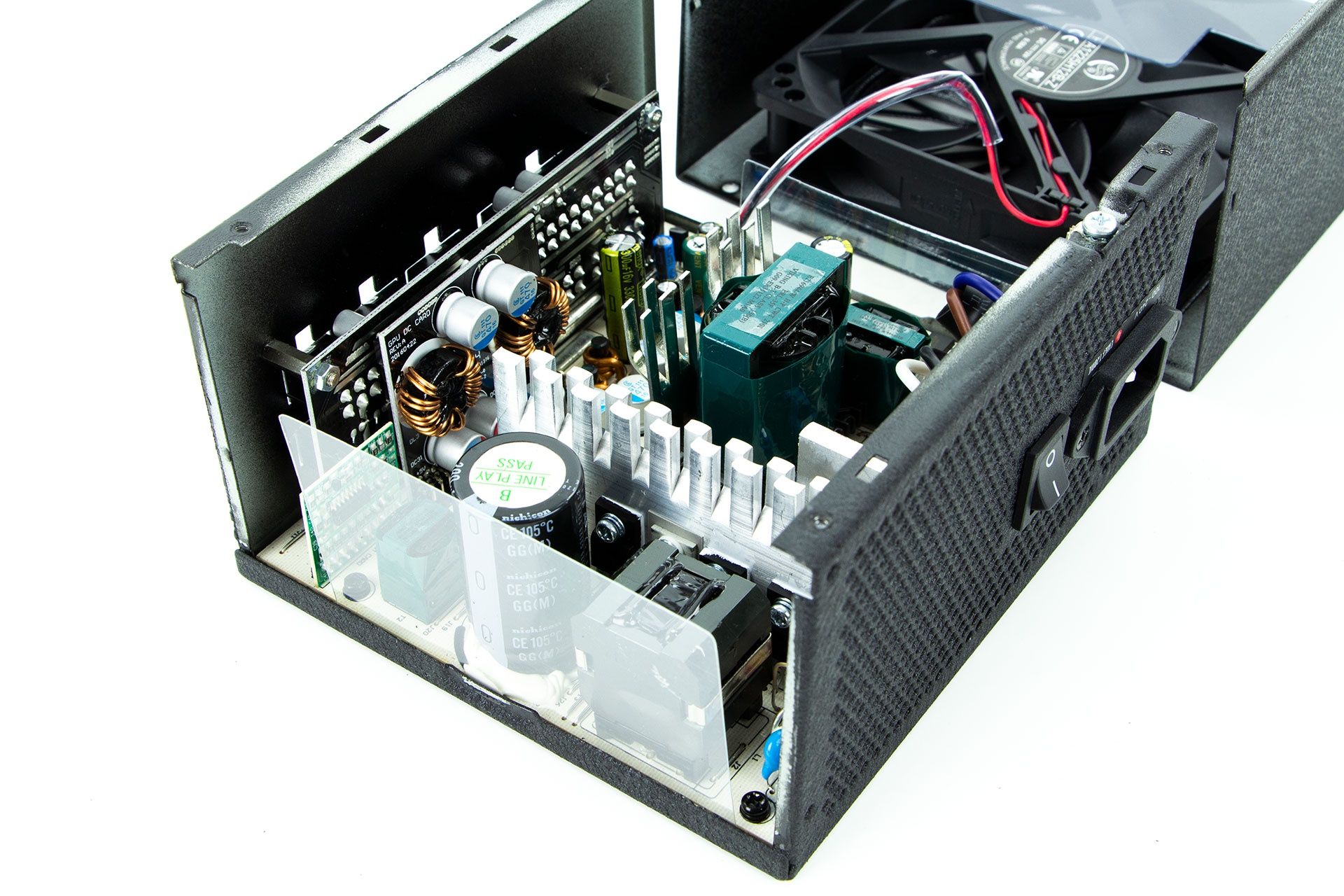 Chieftronic SteelPower BCK-750FC 750W