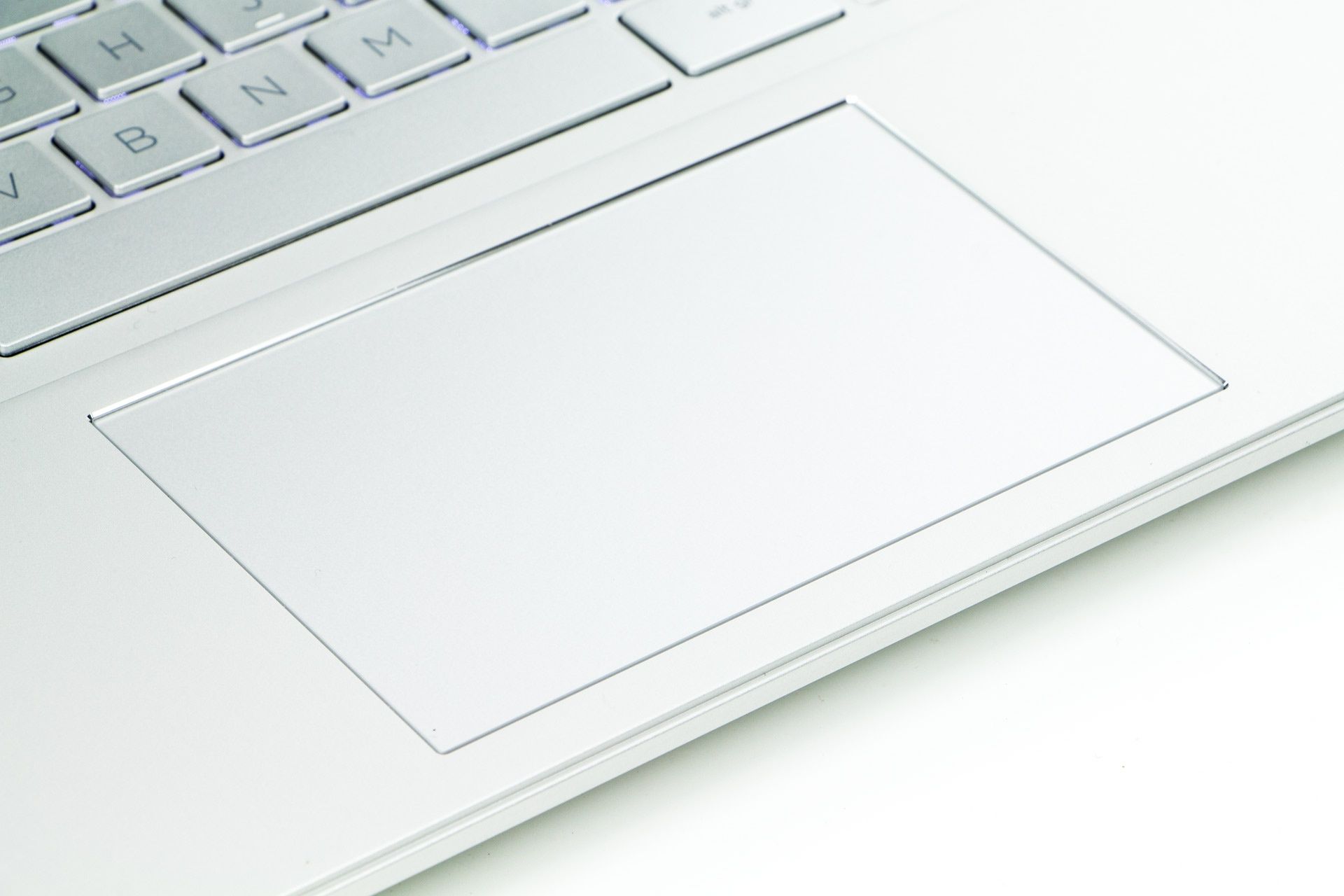 HP ENVY 15 OLED - touchpad