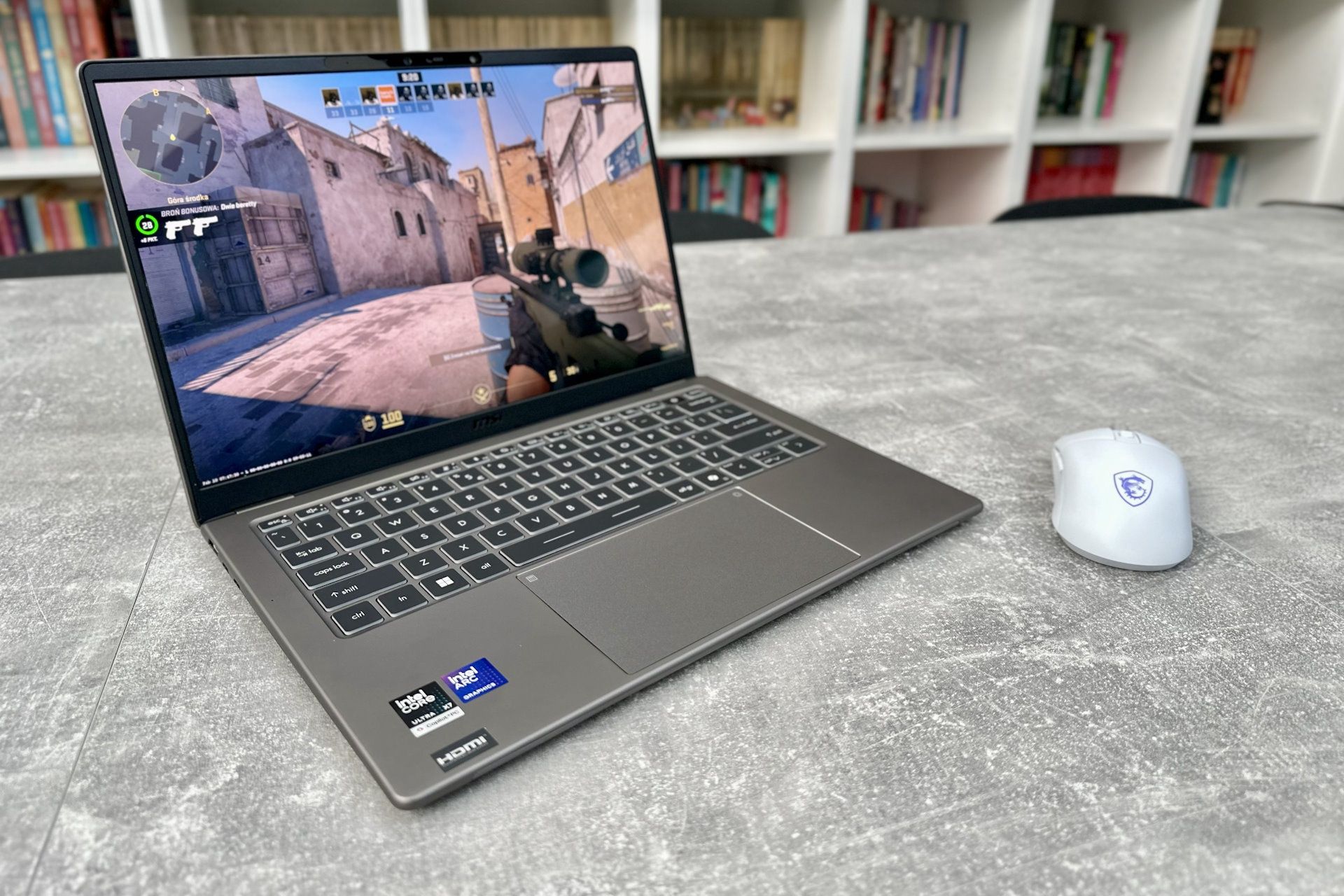 MSI Prestige 14 AI+ - CS2