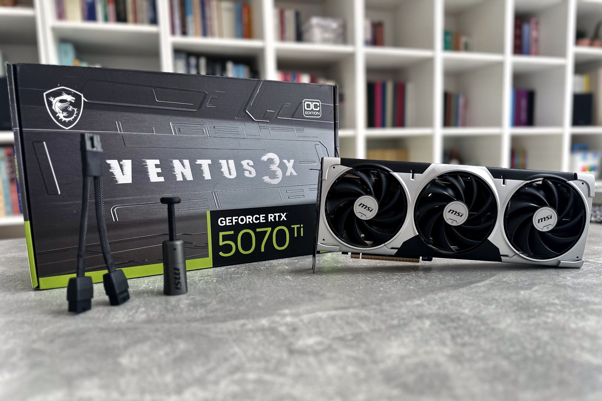 MSI GeForce RTX 5070 Ventus 3X - akcesoria