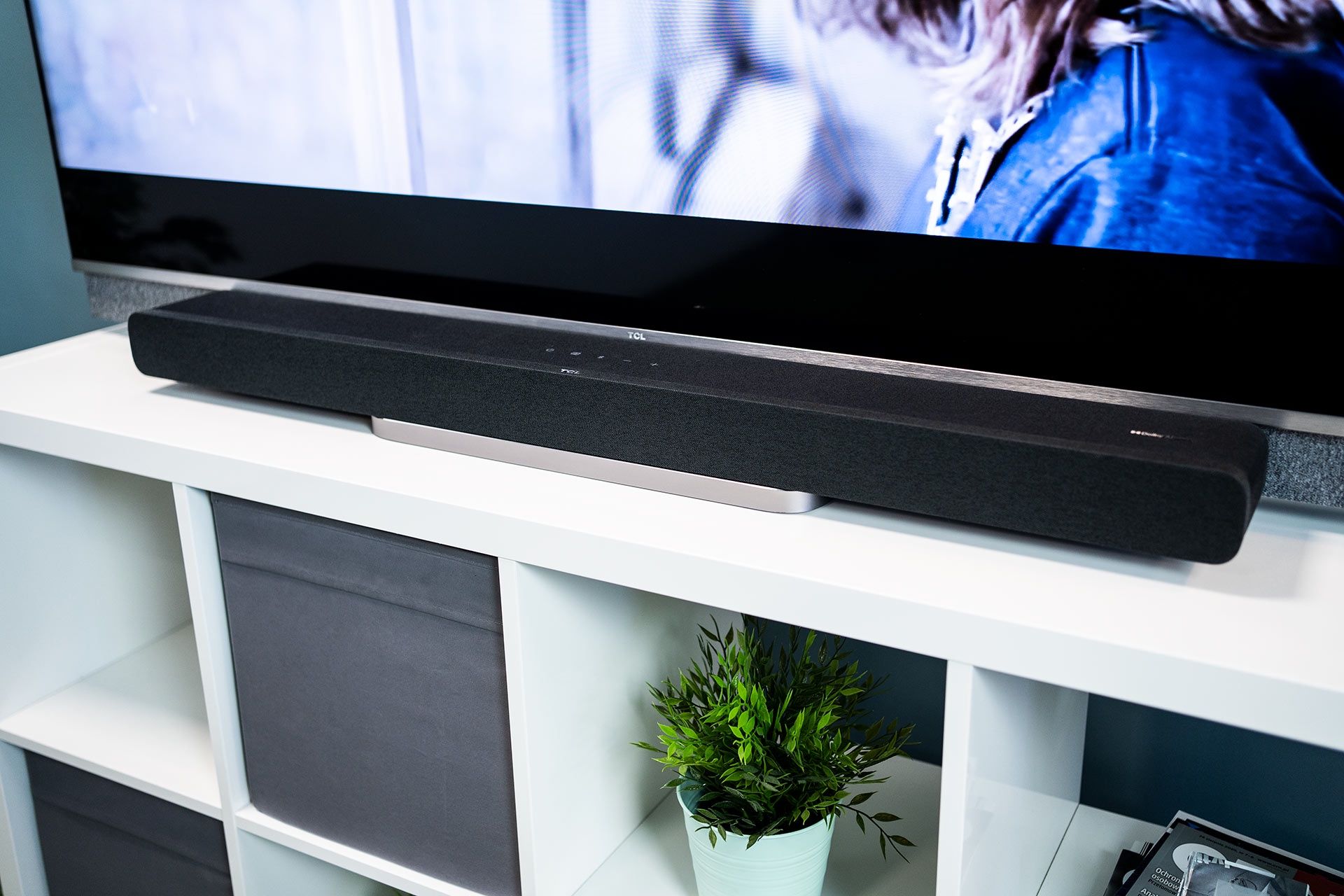 TCL TS-8132 - Soundbar z subwooferem - pod telewizorem