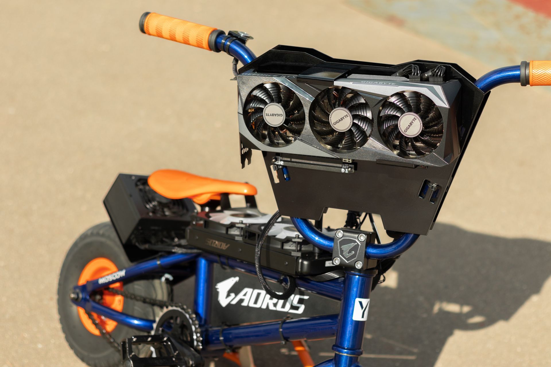 Exo Giga Bike