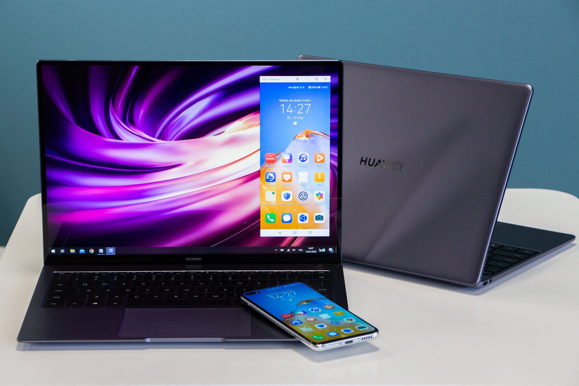 Huawei MateBook X PRO - obsługa telefonu z poziomu ultrabooka