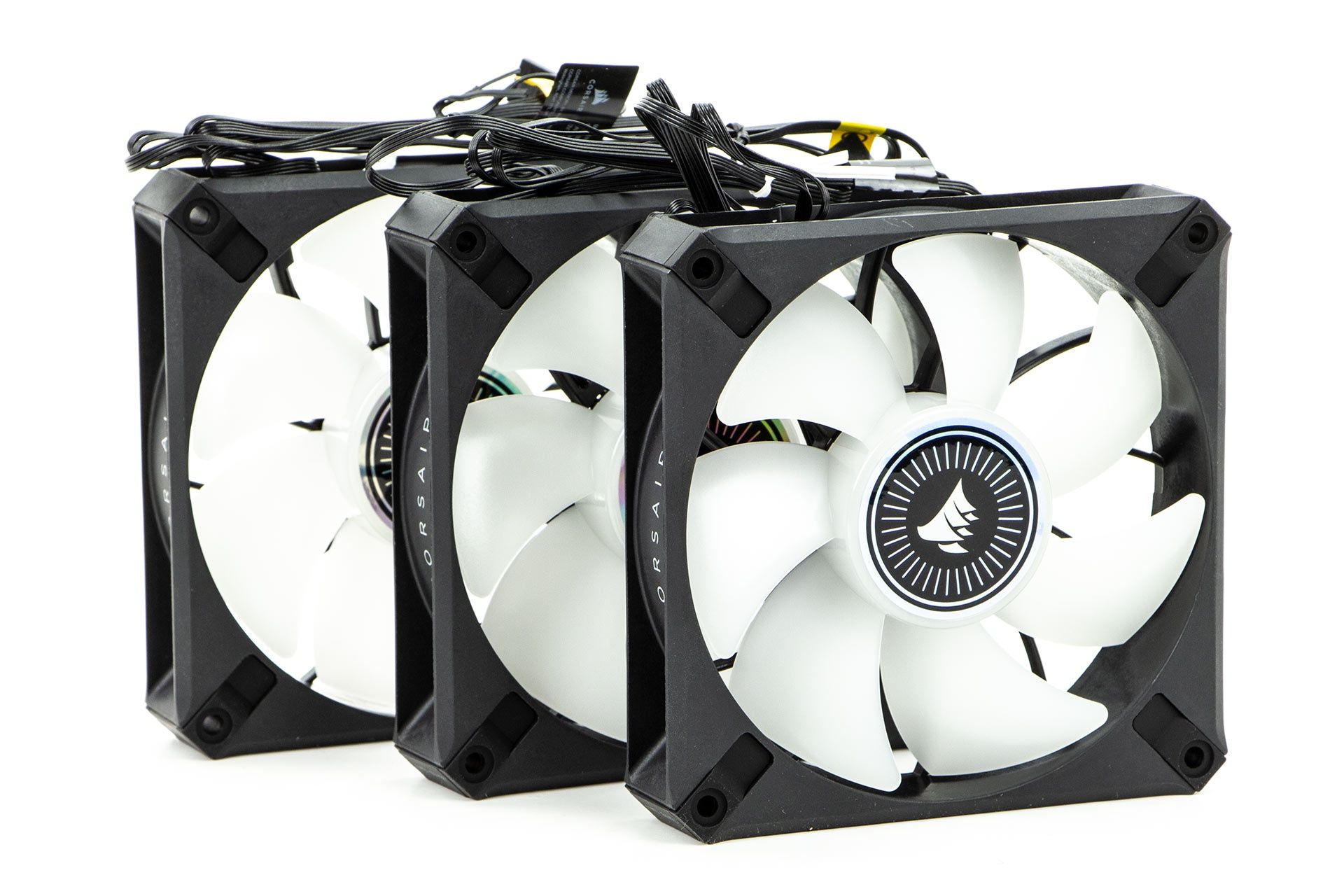 Corsair iCUE H150i Elite LCD