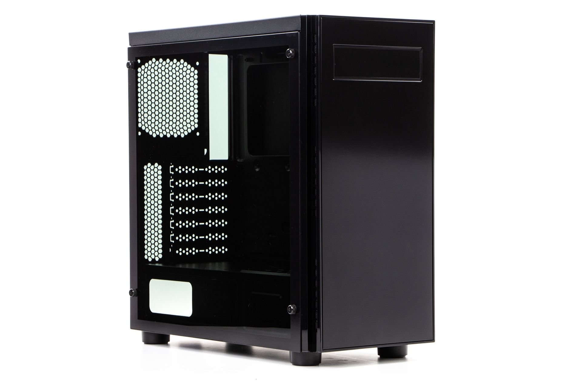 Chieftec Hawk AL-02B-TG-OP z zewnątrz bez bocznego panelu