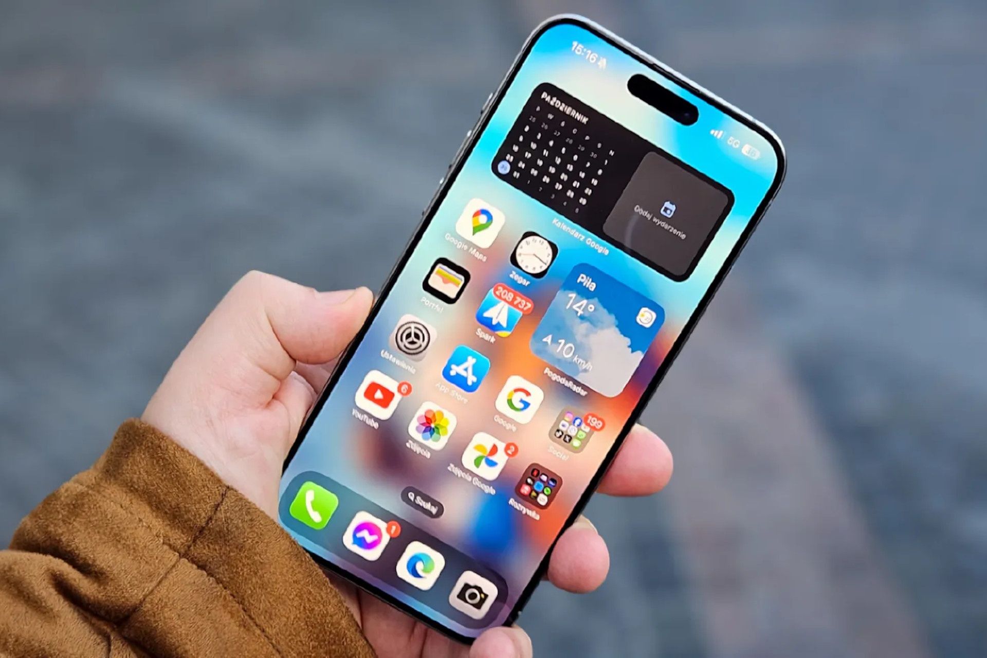 iPhone 15 Pro Max