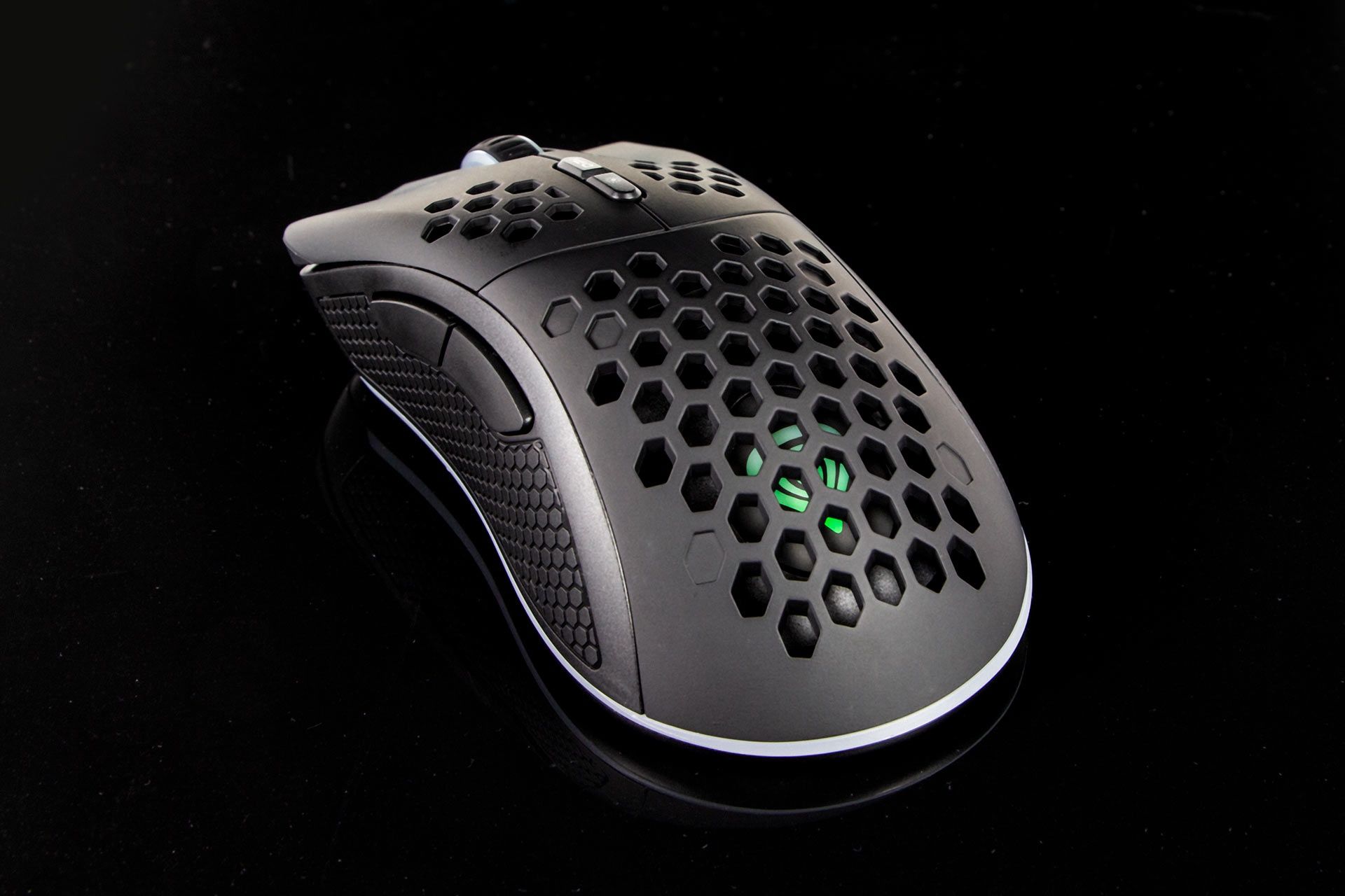 Genesis Zircon 550 - struktura plastra miodu