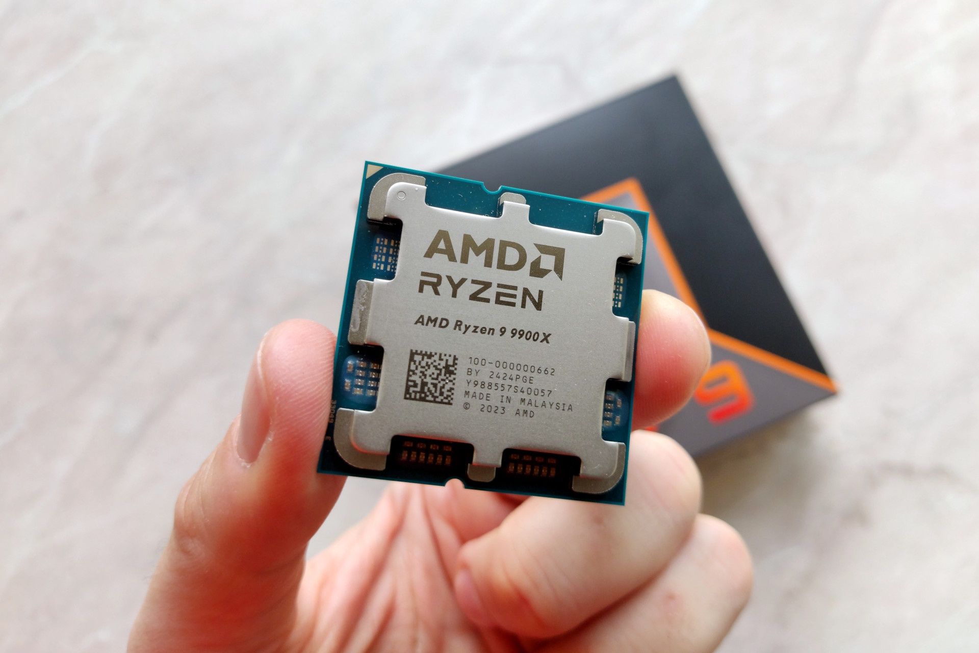 Procesor AMD Ryzen 9 9900X