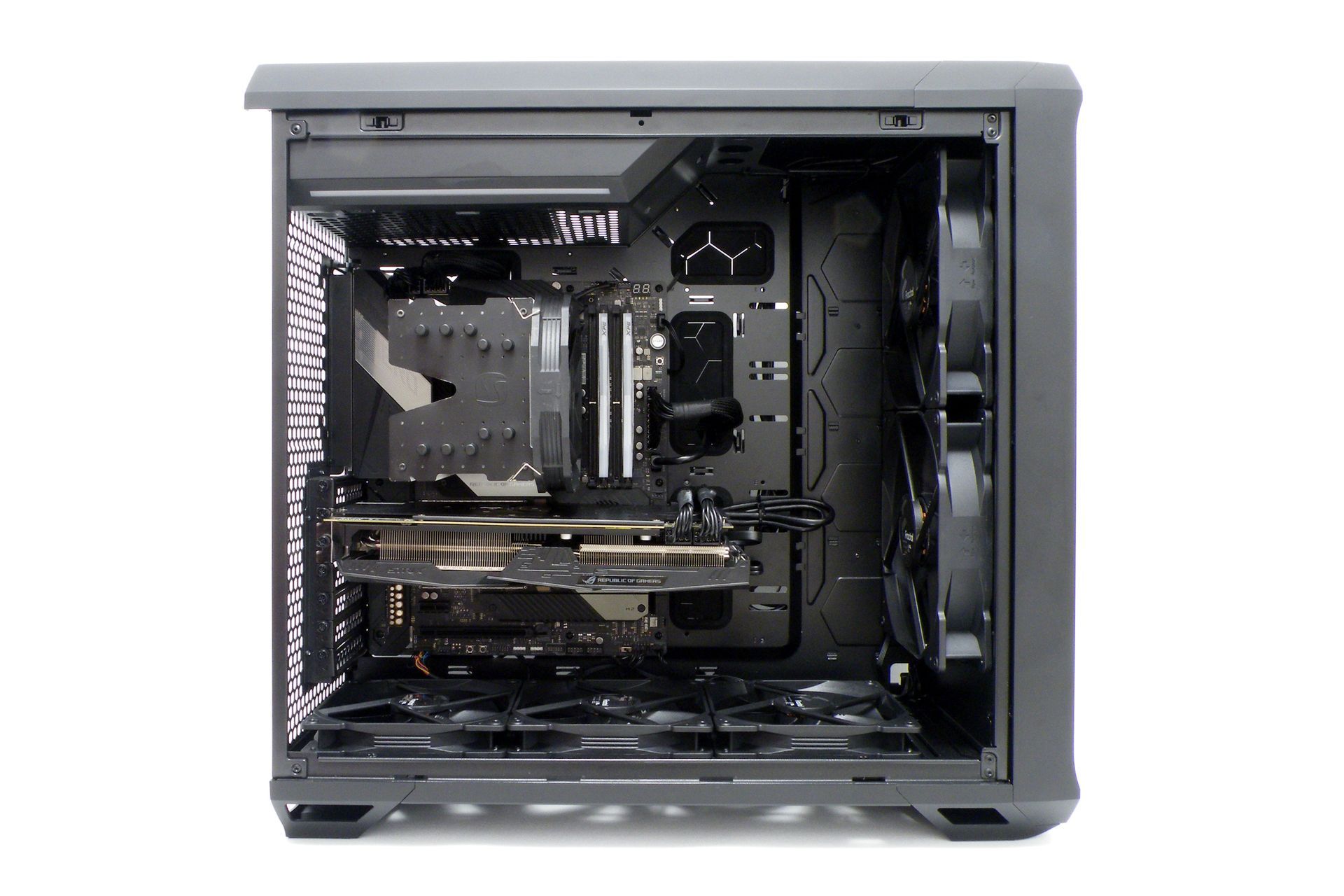 Fractal Design Torrent TG - montaż komputera PC