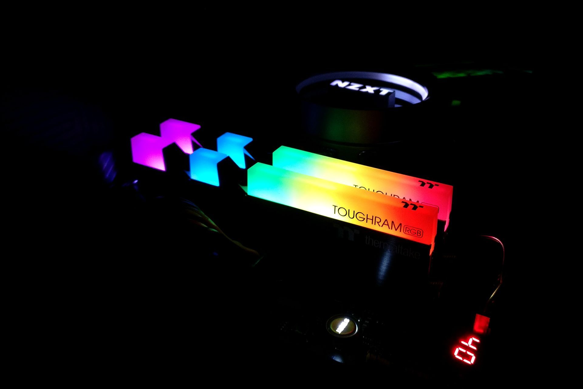Thermaltake Toughram RGB 3600 MHz