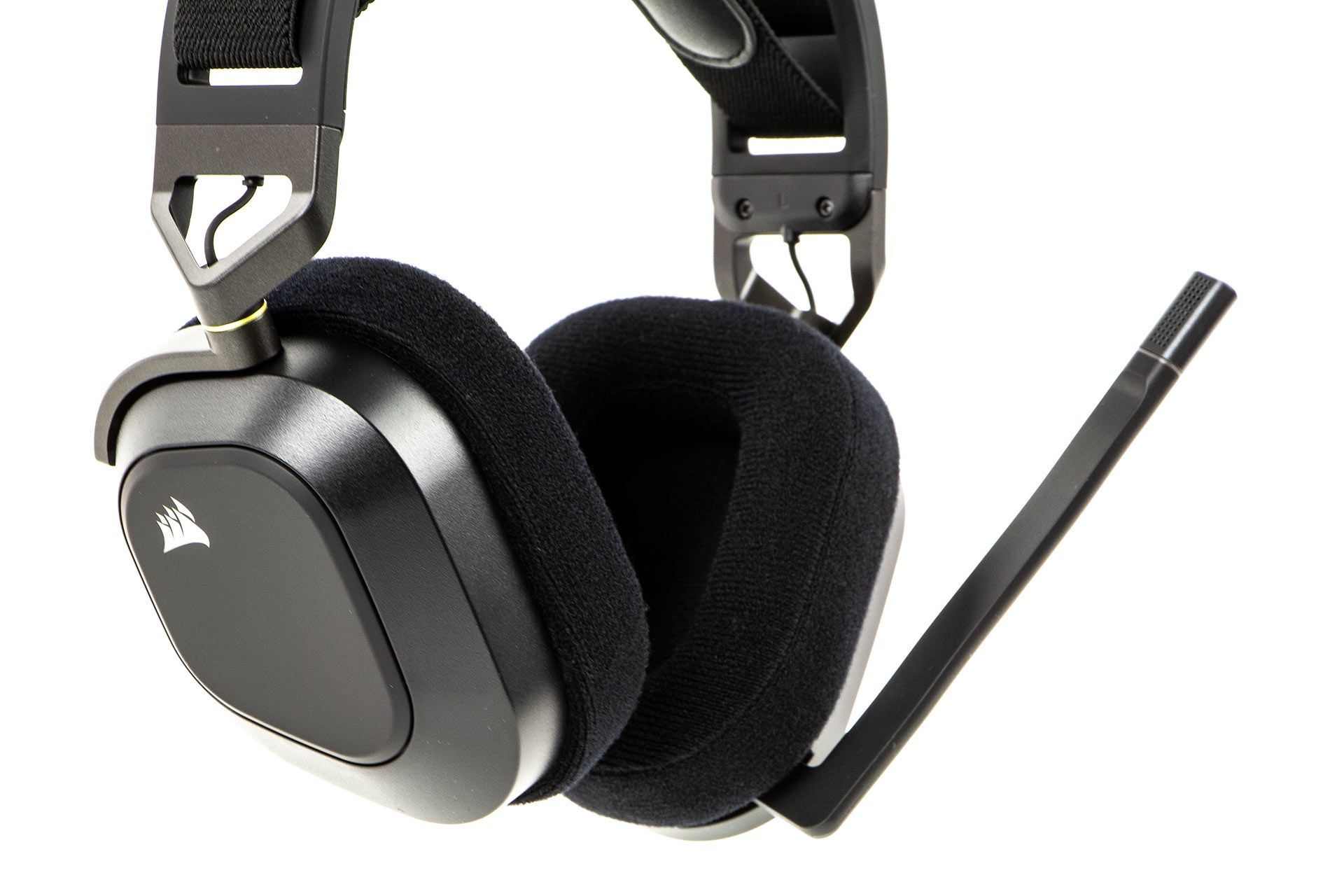 Corsair HS80 RGB Wireless - widok z przodu