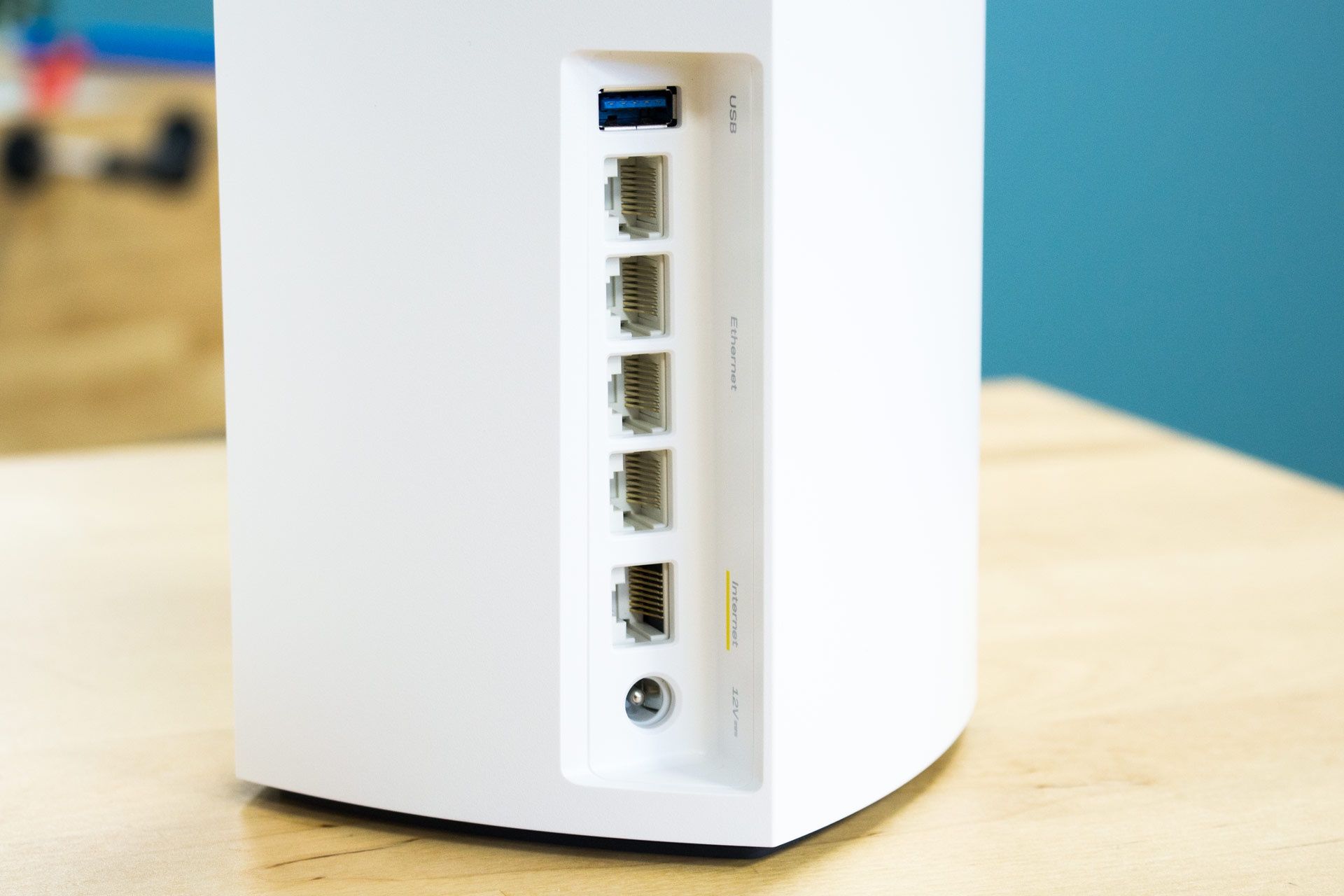 Linksys Velop Whole Home Mesh WiFi 6 MX5300-EU - złącza i porty