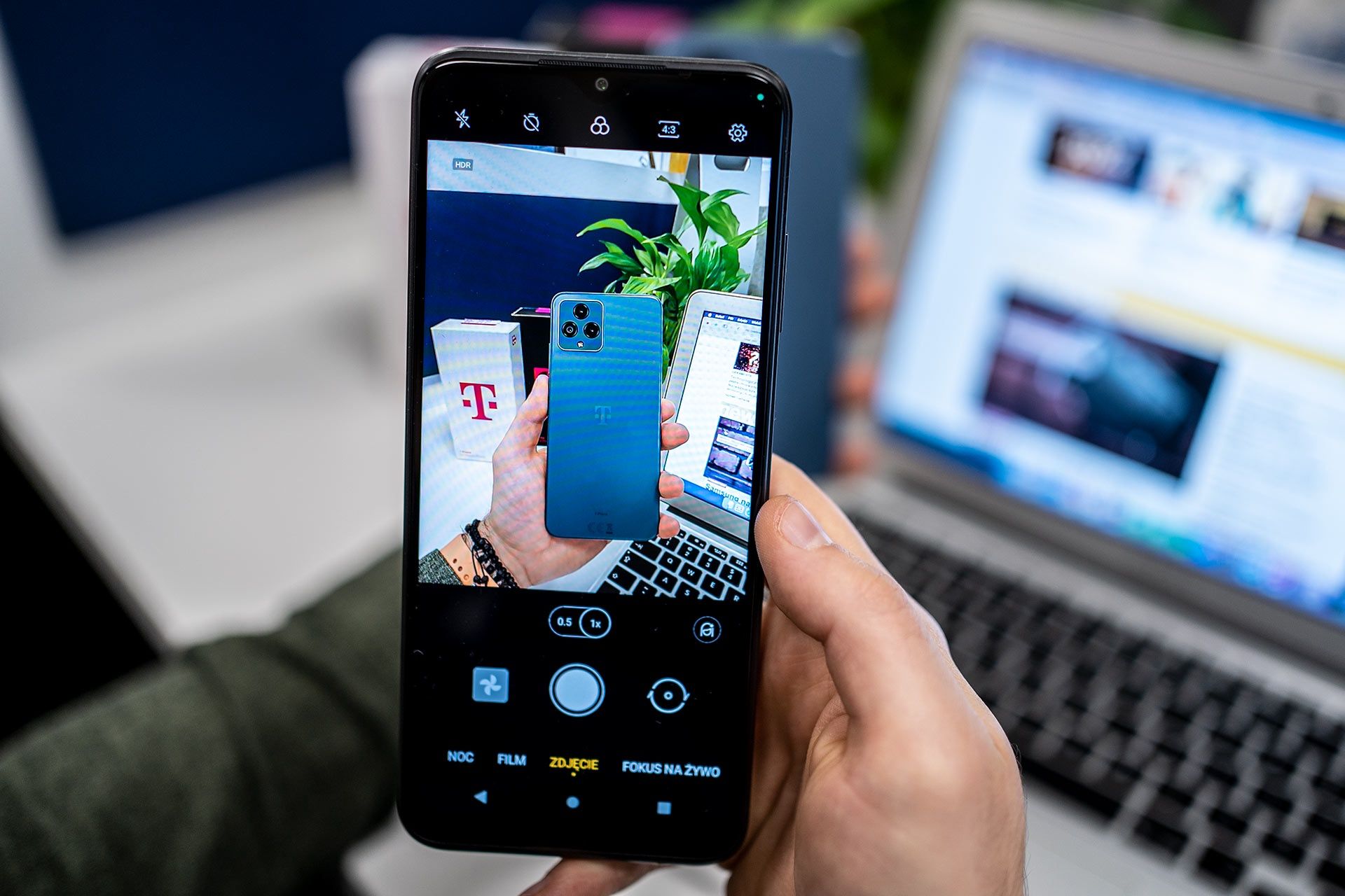 T Phone Pro 5G