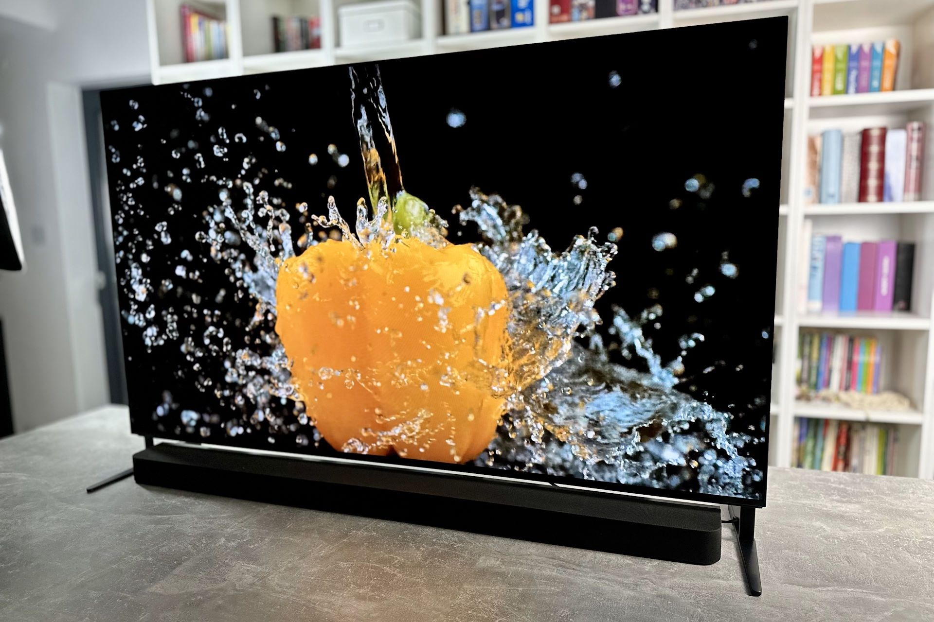 Sony Bravia 9 (65XR90) - praca podświetlenia