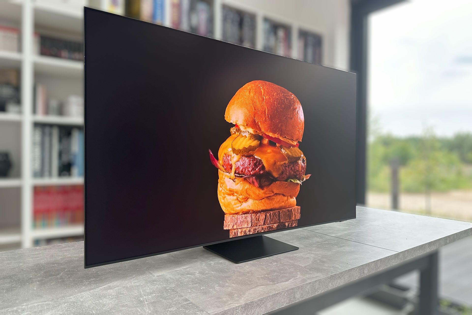 Samsung OLED S95D - czerń za dnia
