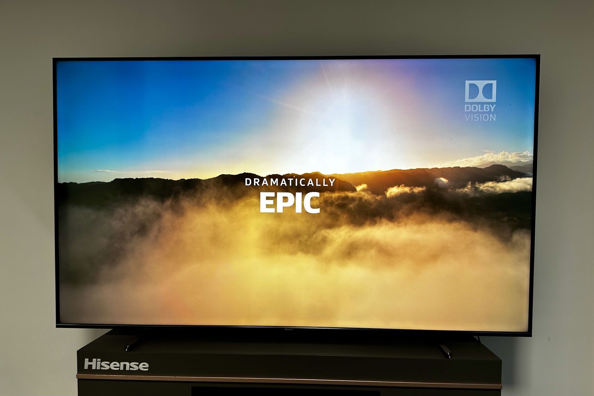 Hisense 100E7NQ PRO - HDR