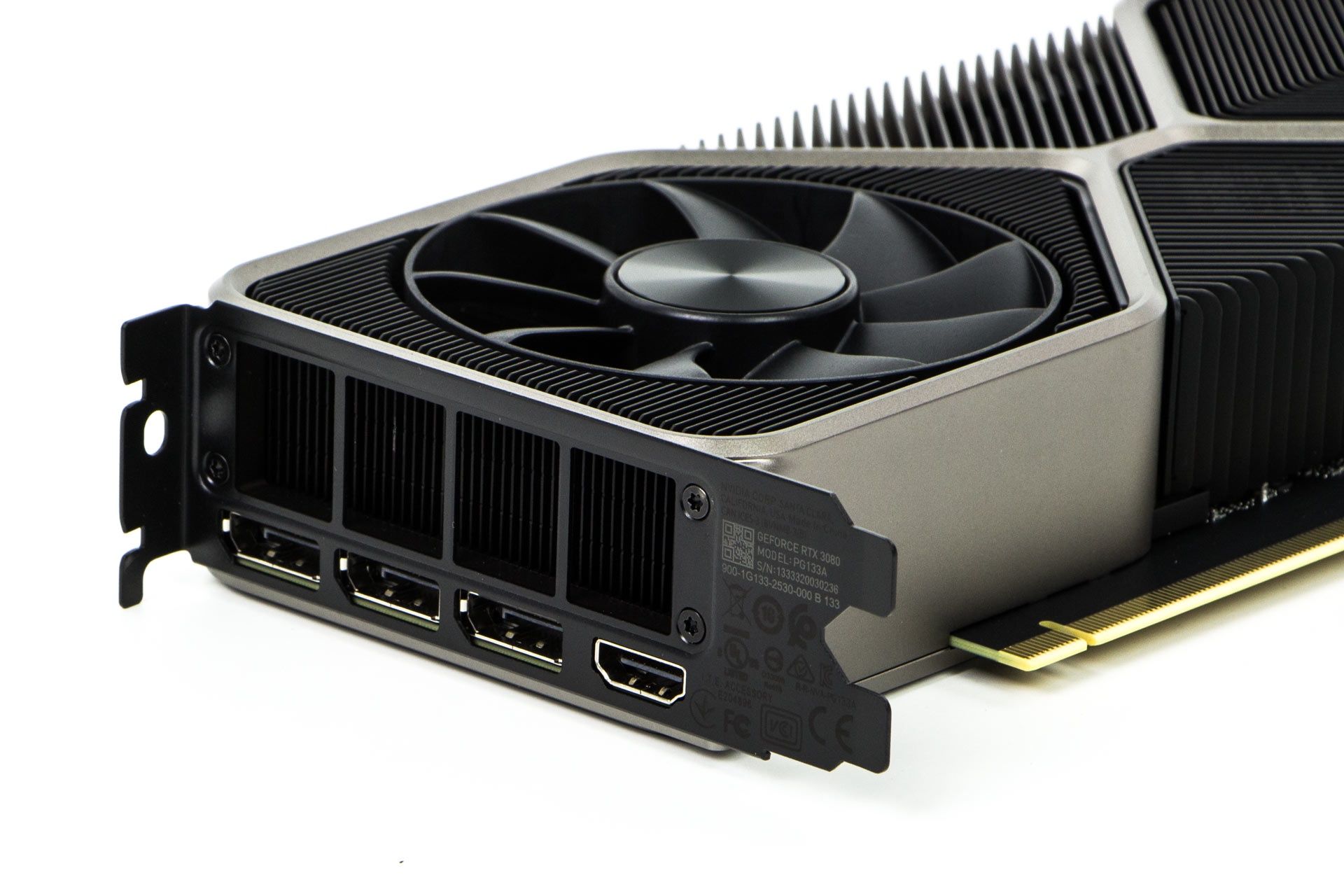 GeForce RTX 3080 FE - porty