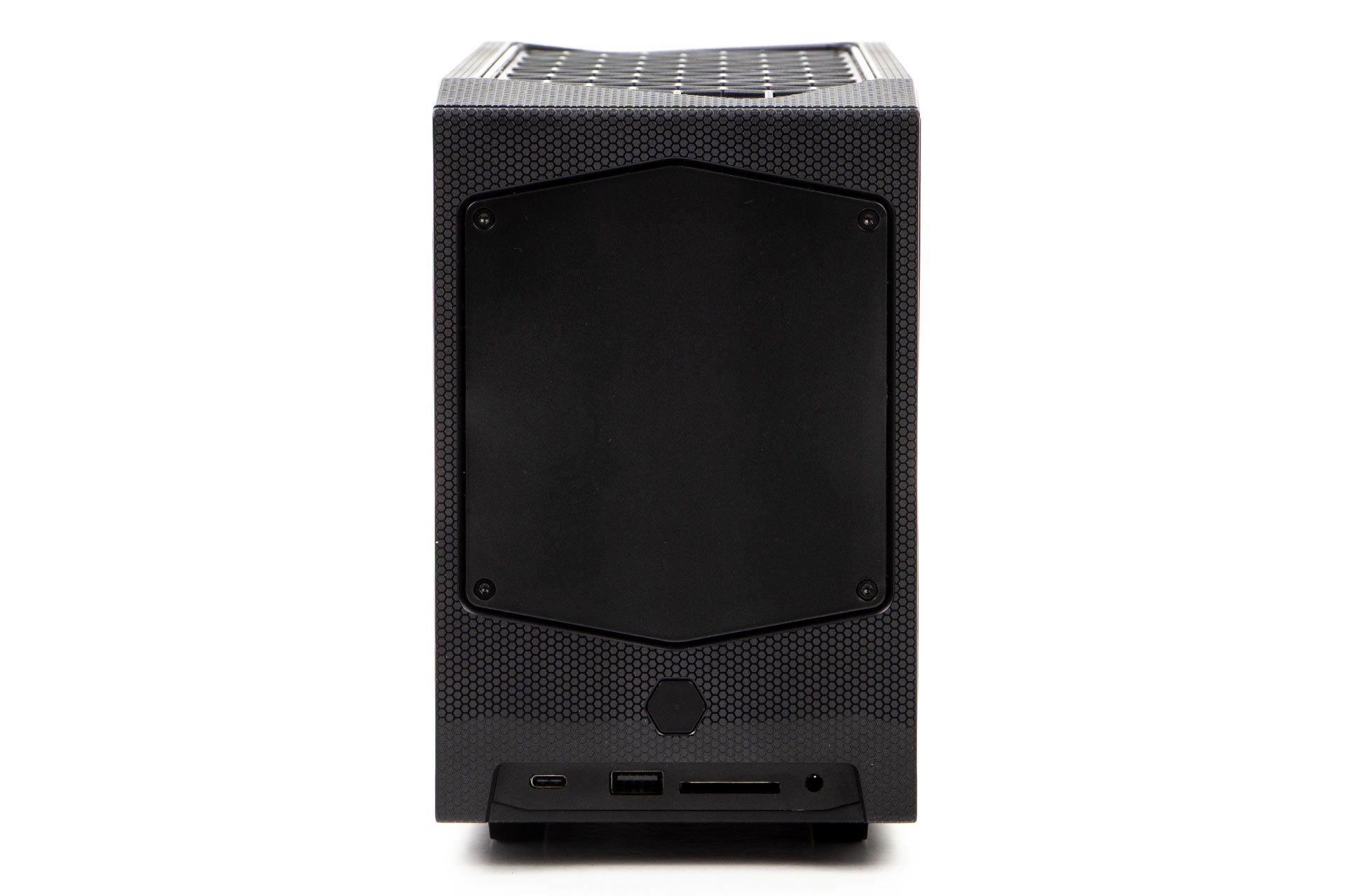 Intel NUC Extreme 12th - od przodu