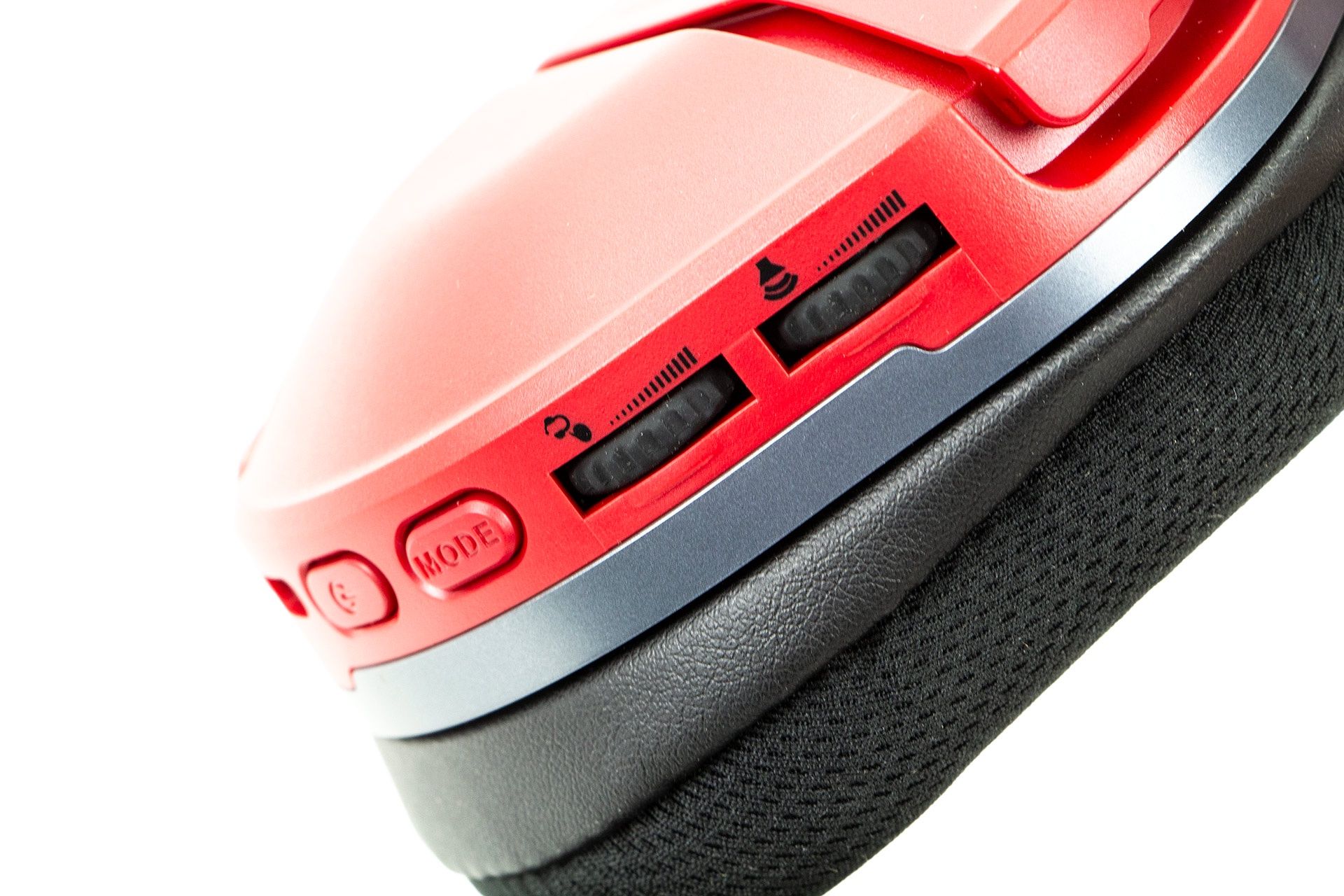 Turtle Beach Stealth 600 Gen 2 Max - panel sterowania słuchawkami i mikrofonem