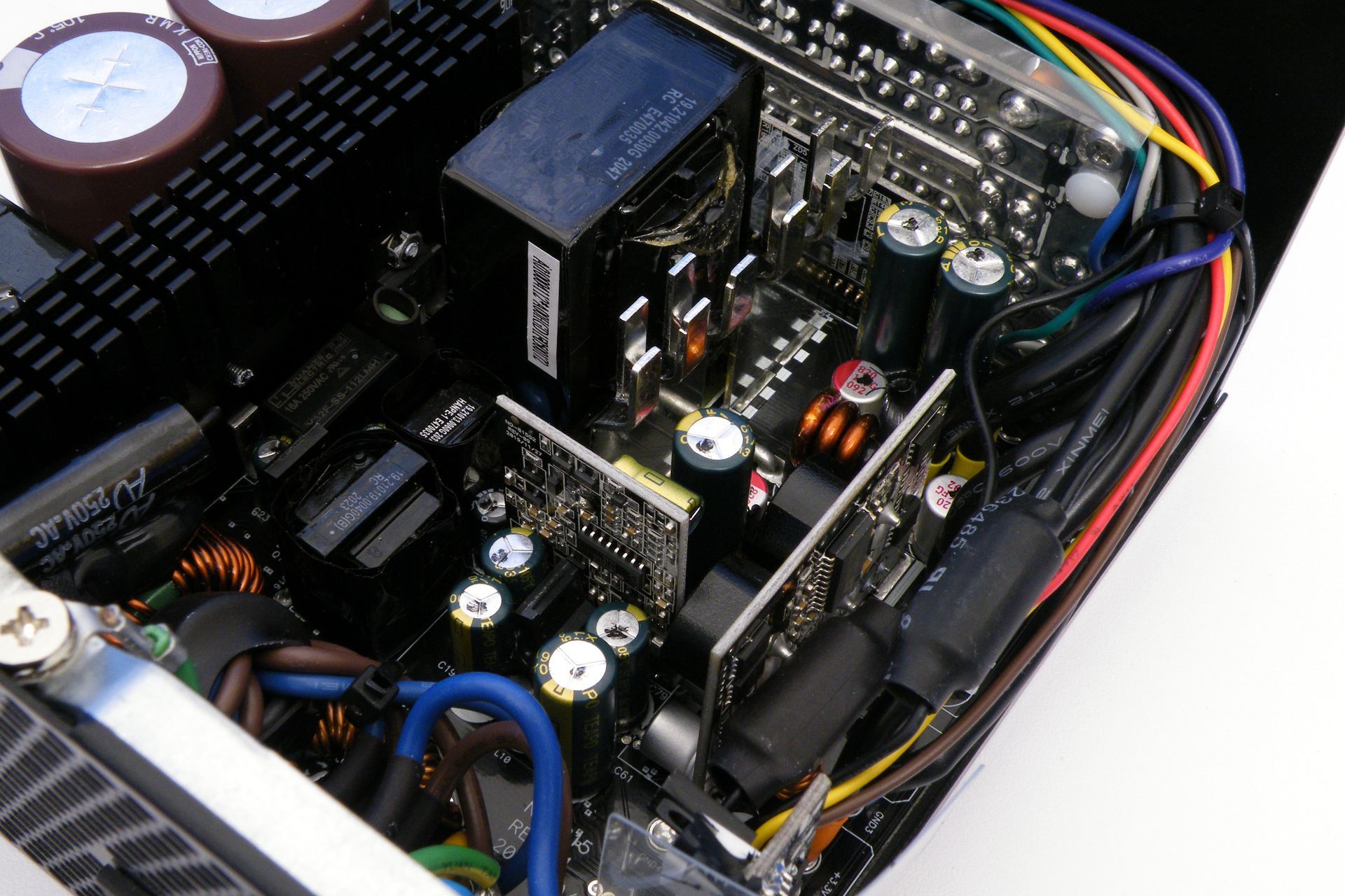 Chieftec Polaris 1050W PPS-1050FC