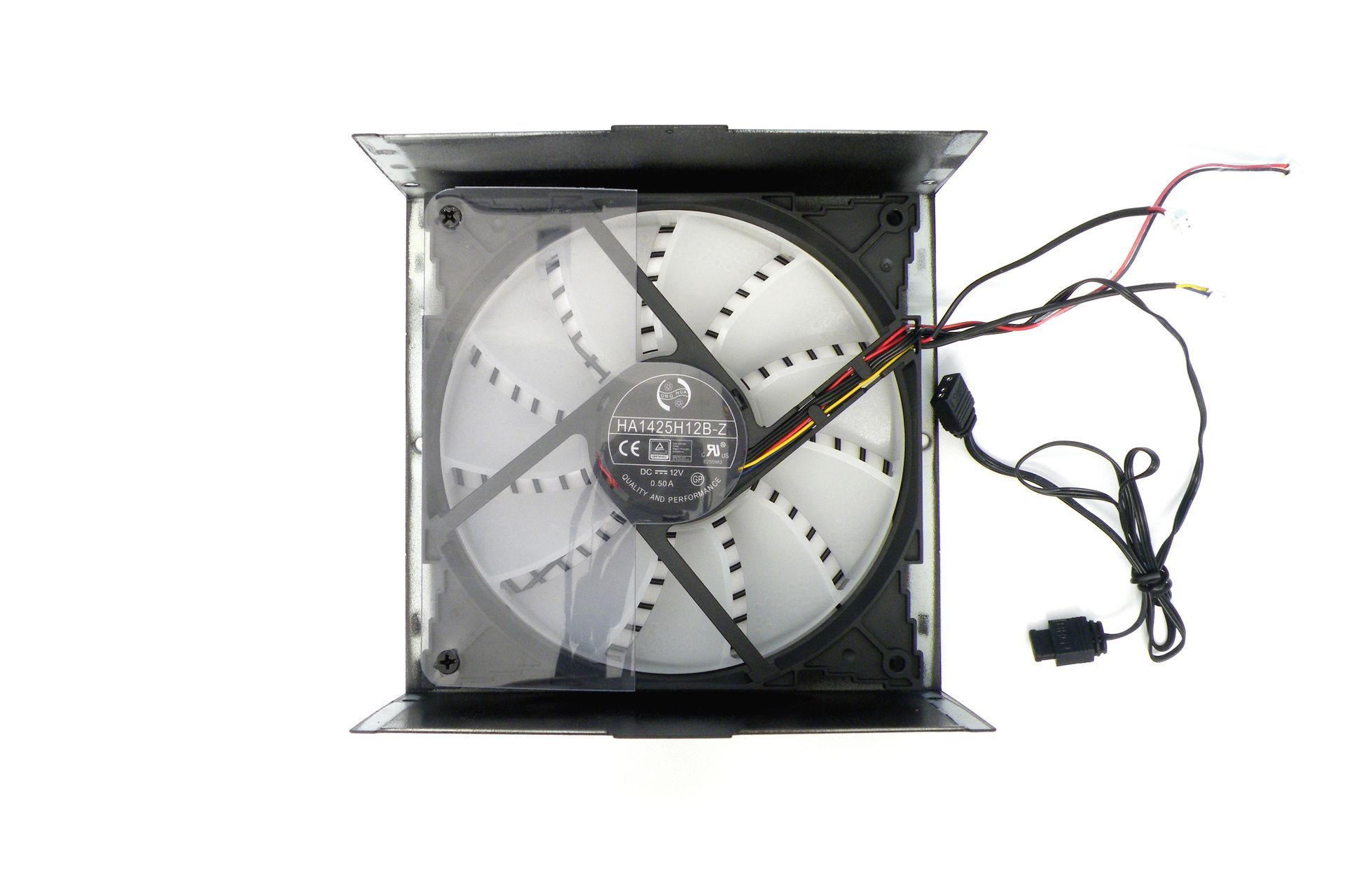 Chieftec Photon Gold 650W - wentylator