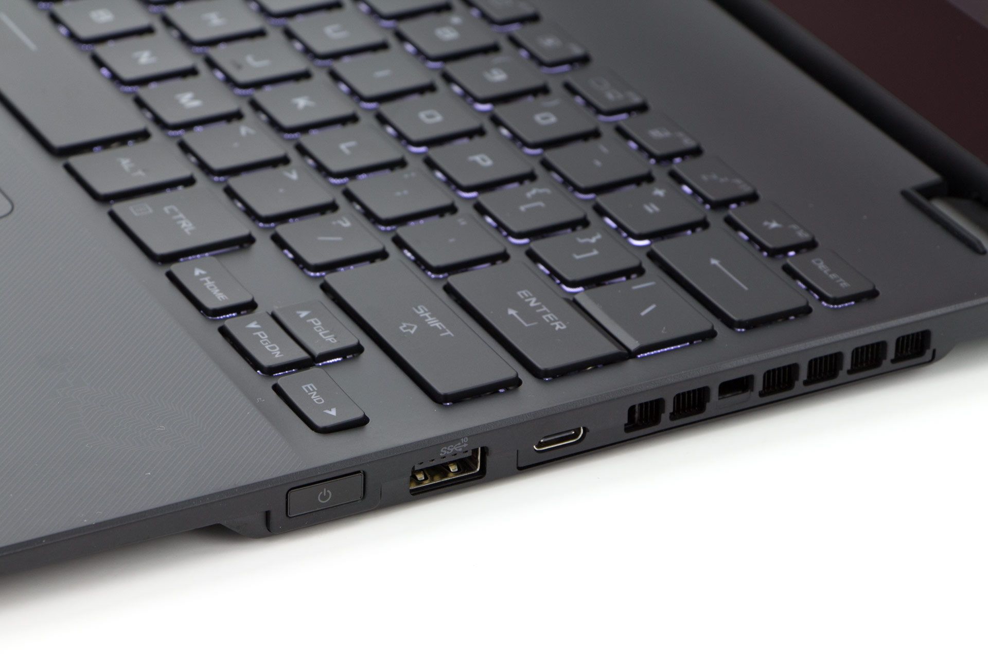 ASUS ROG Flow X13 - porty po prawej