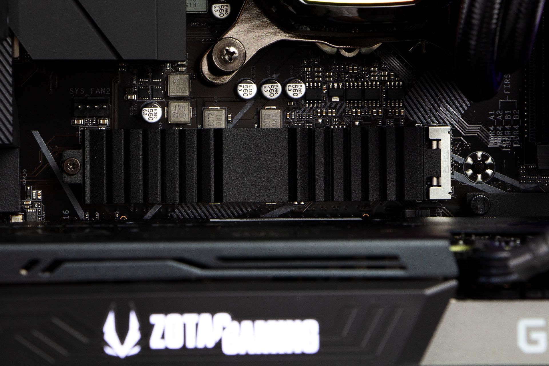 Optimus E-Sport Extreme GZ590T - SSD M.2 z radiatorem
