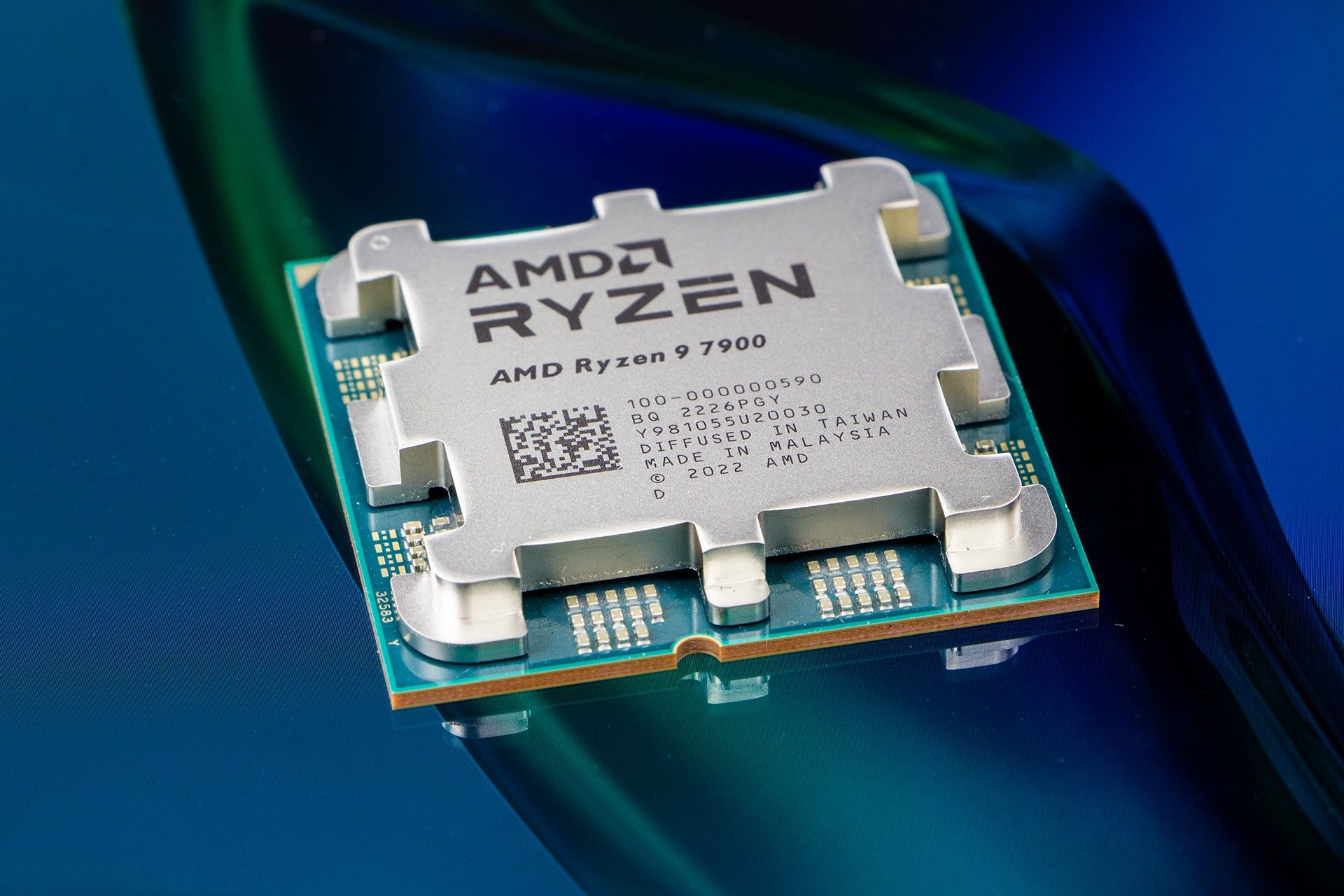 AMD Ryzen 9 7900
