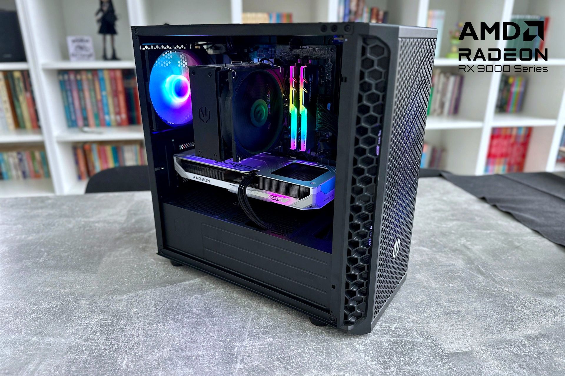 GIGABYTE Radeon RX 9060 XT Gaming OC 16G ICE - w PC 2